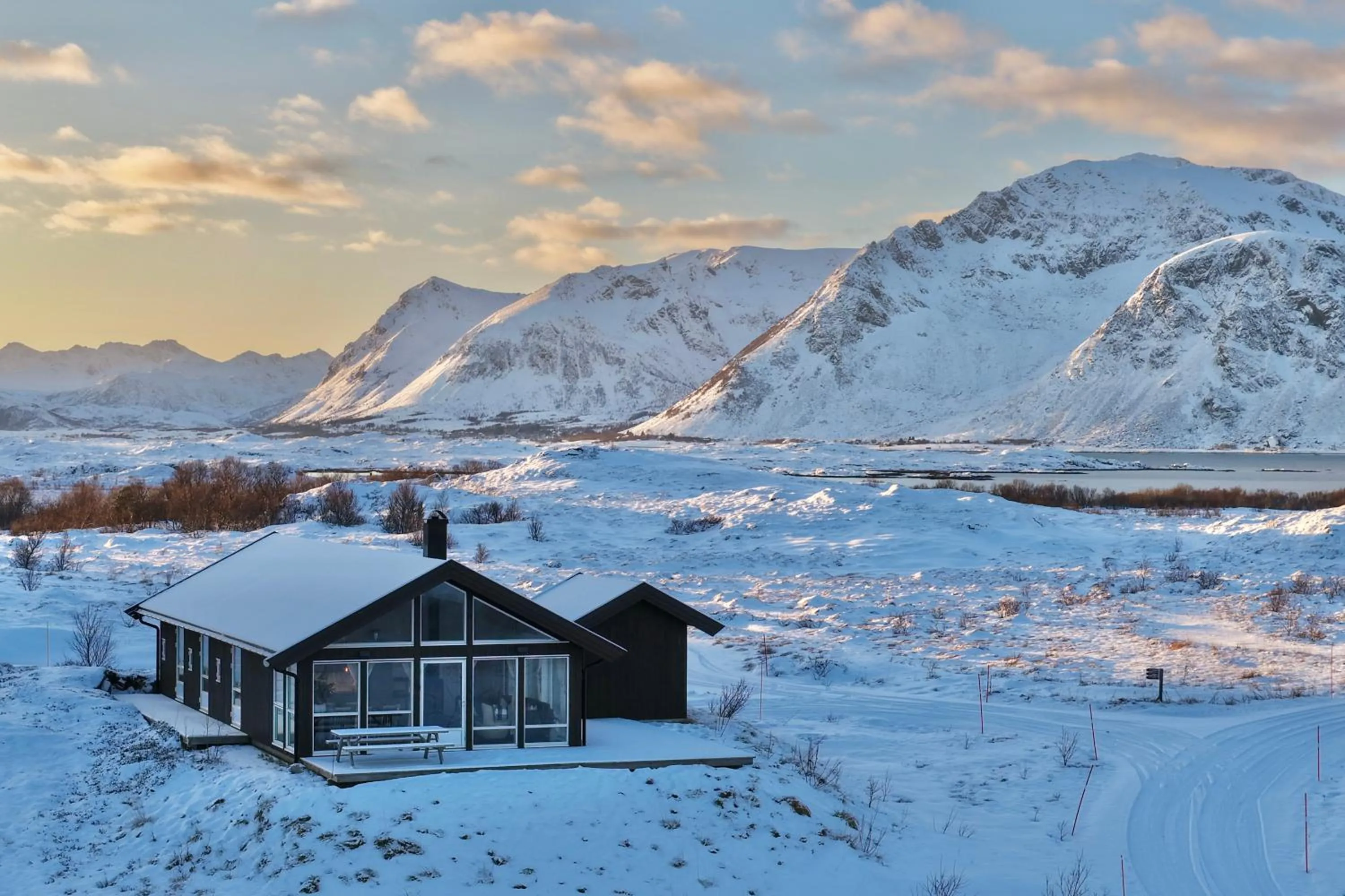 Winter in Lofoten Links Lodges