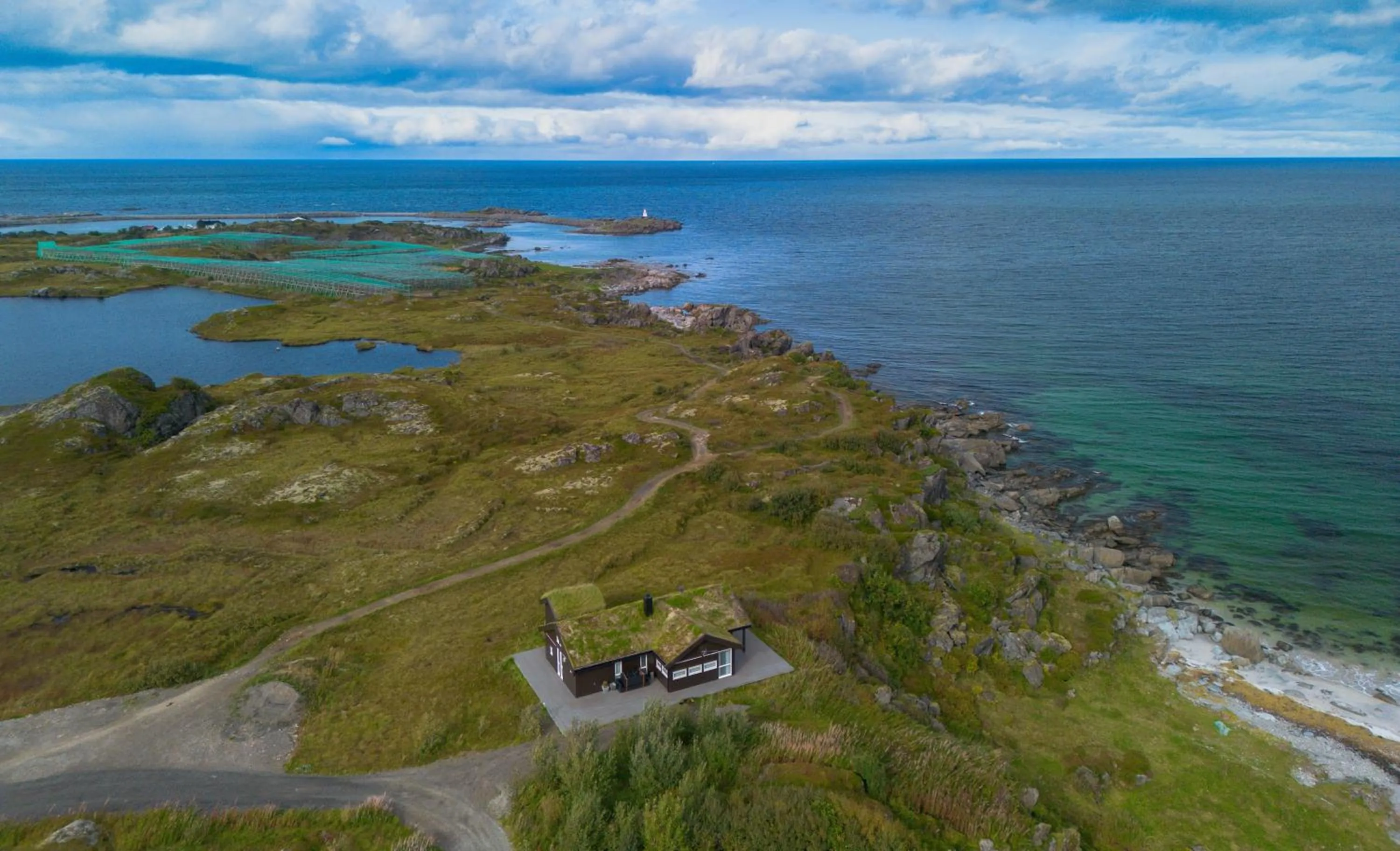 Patio in Lofoten Links Lodges