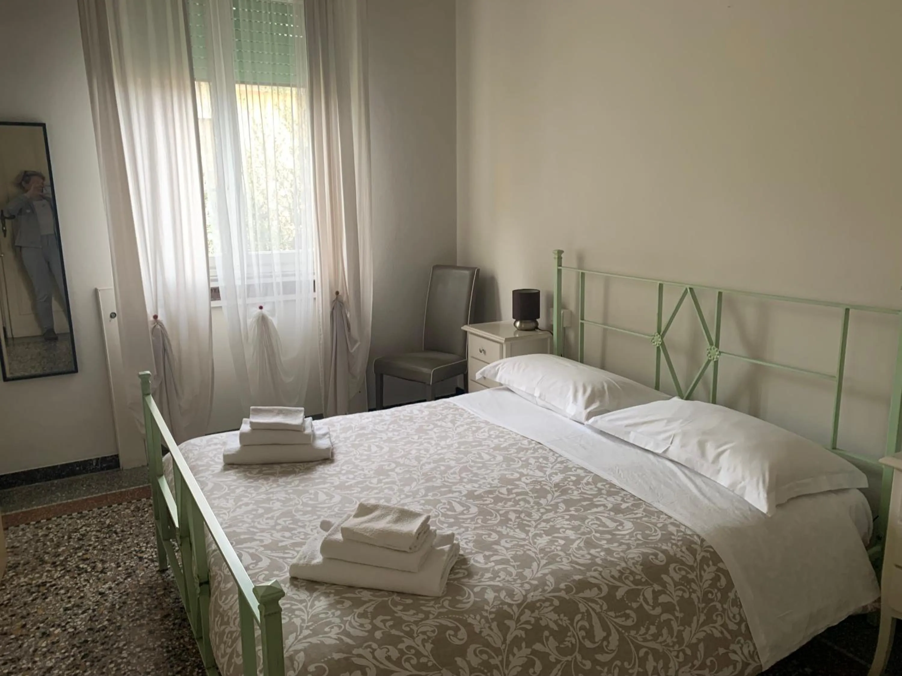 Bedroom, Bed in Villa Catelli