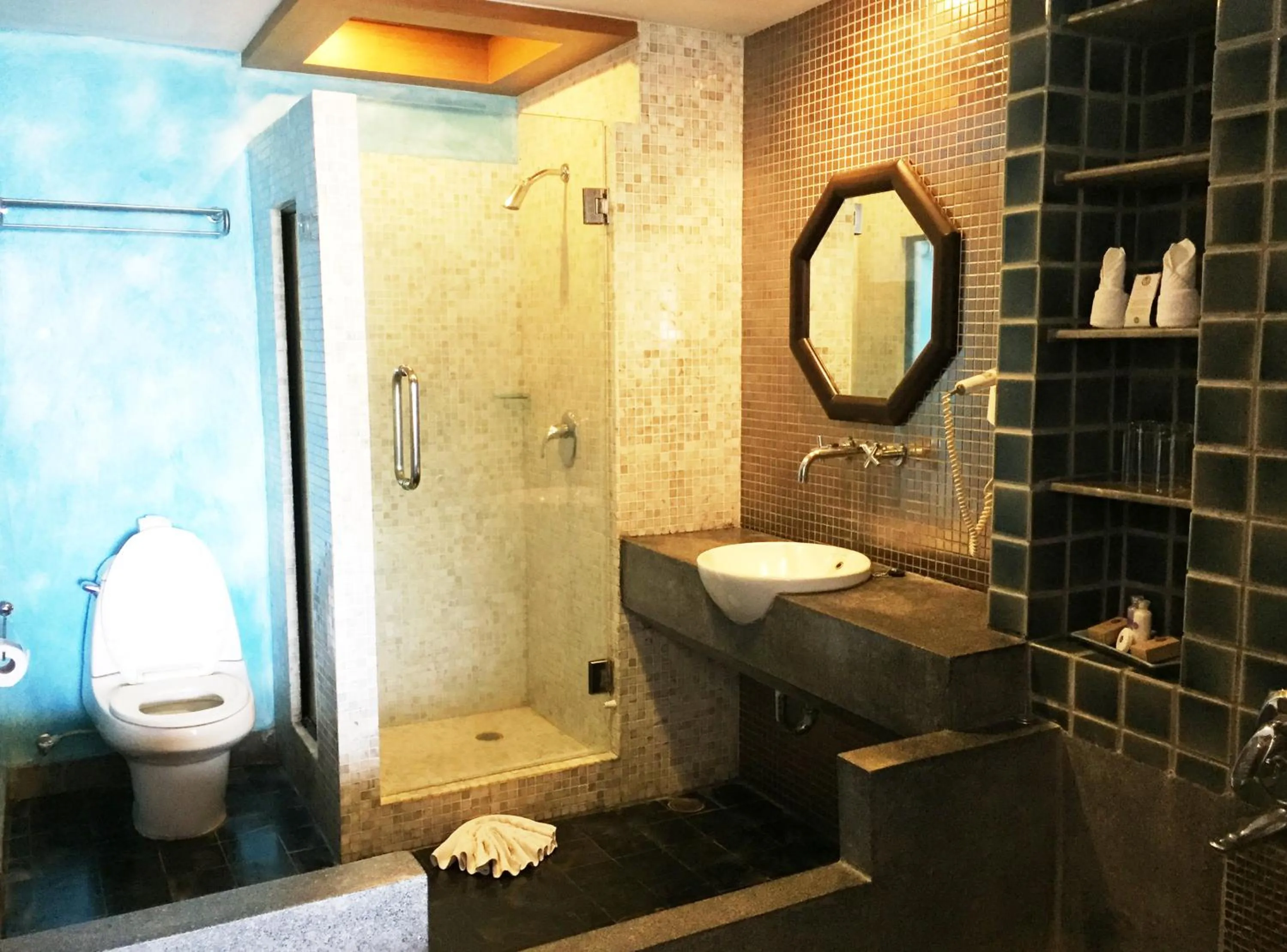 Shower in Weekender Resort