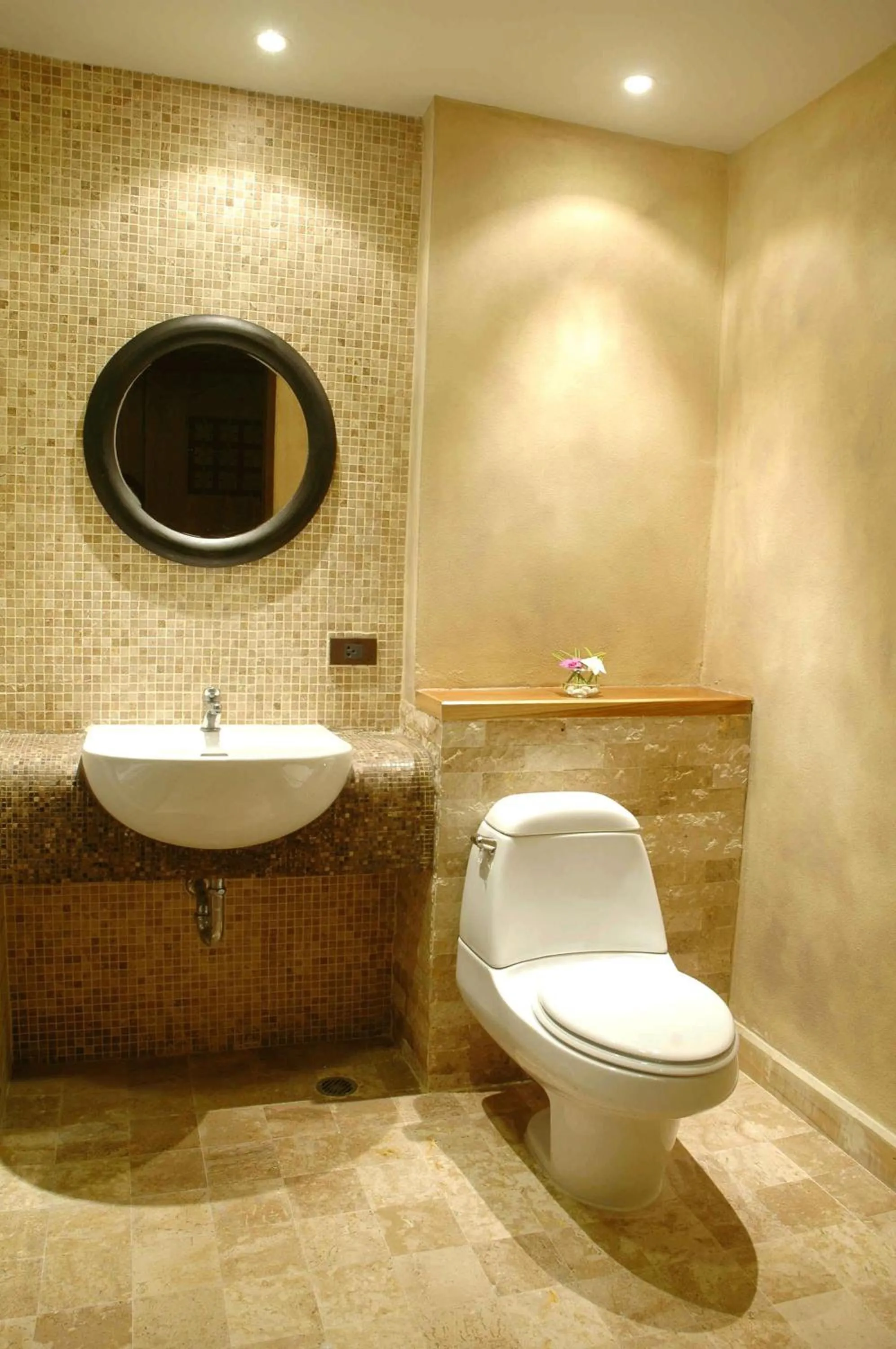 Toilet in Weekender Resort