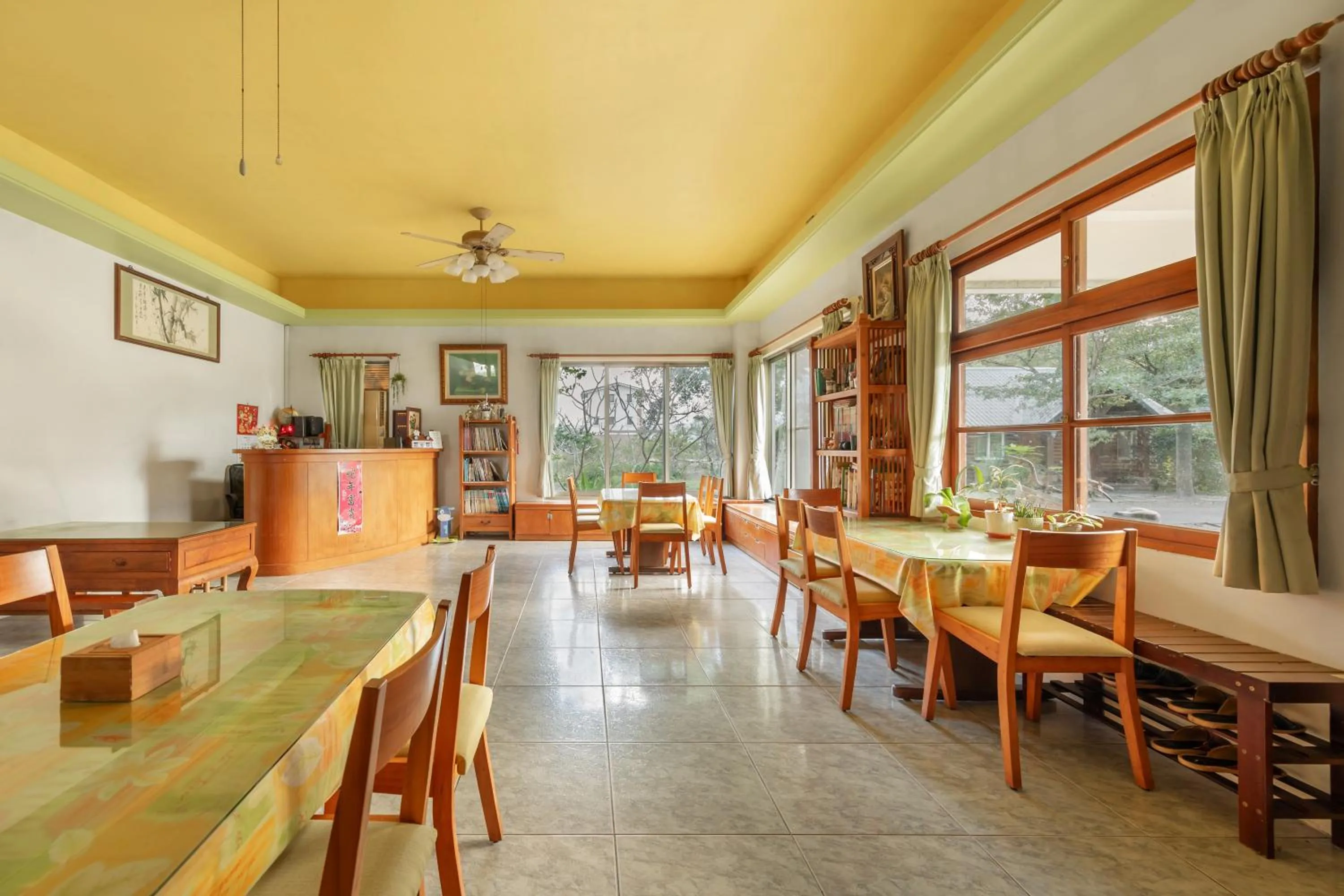 Seating area in Green Forest Villa