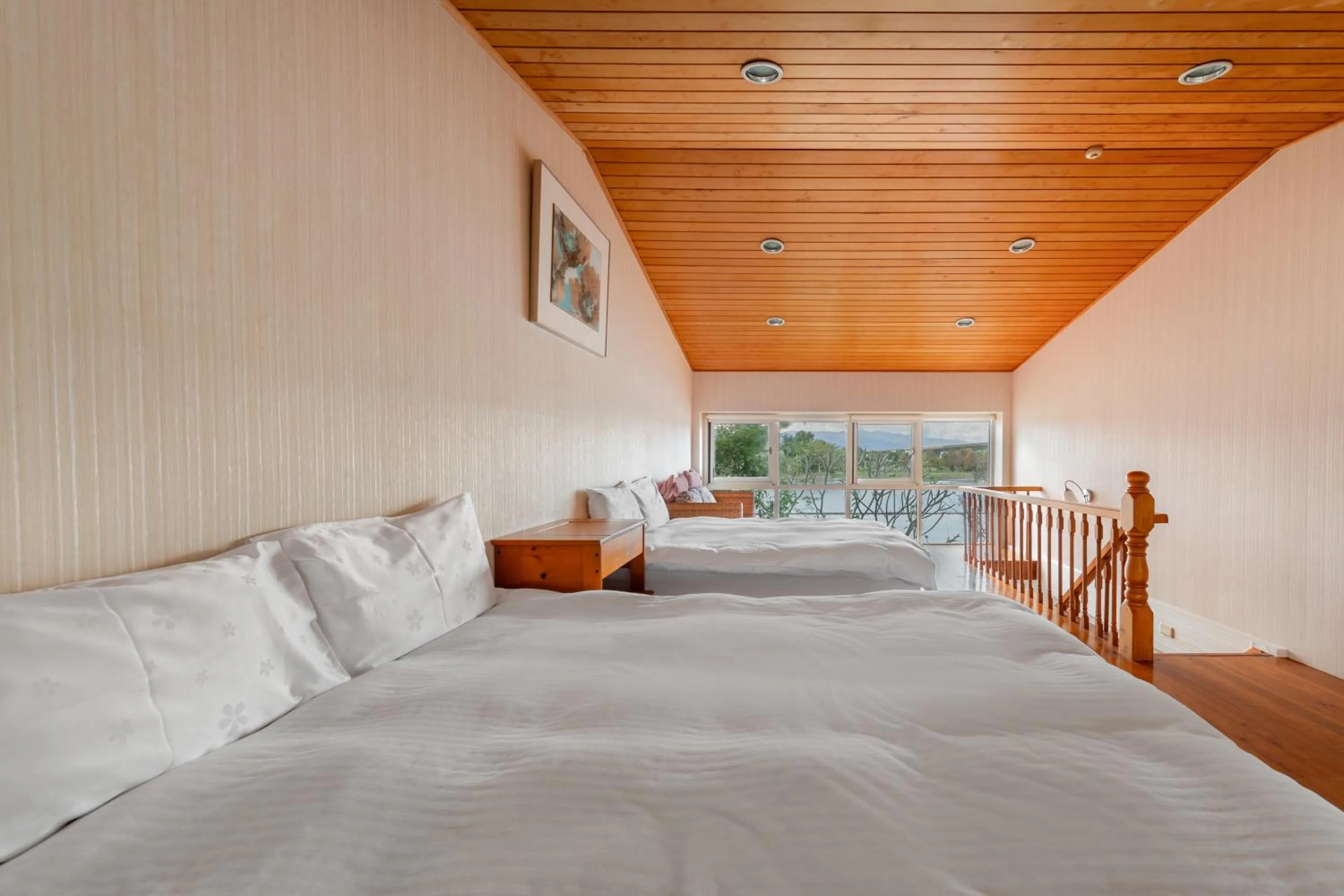 Photo of the whole room, Bed in Green Forest Villa