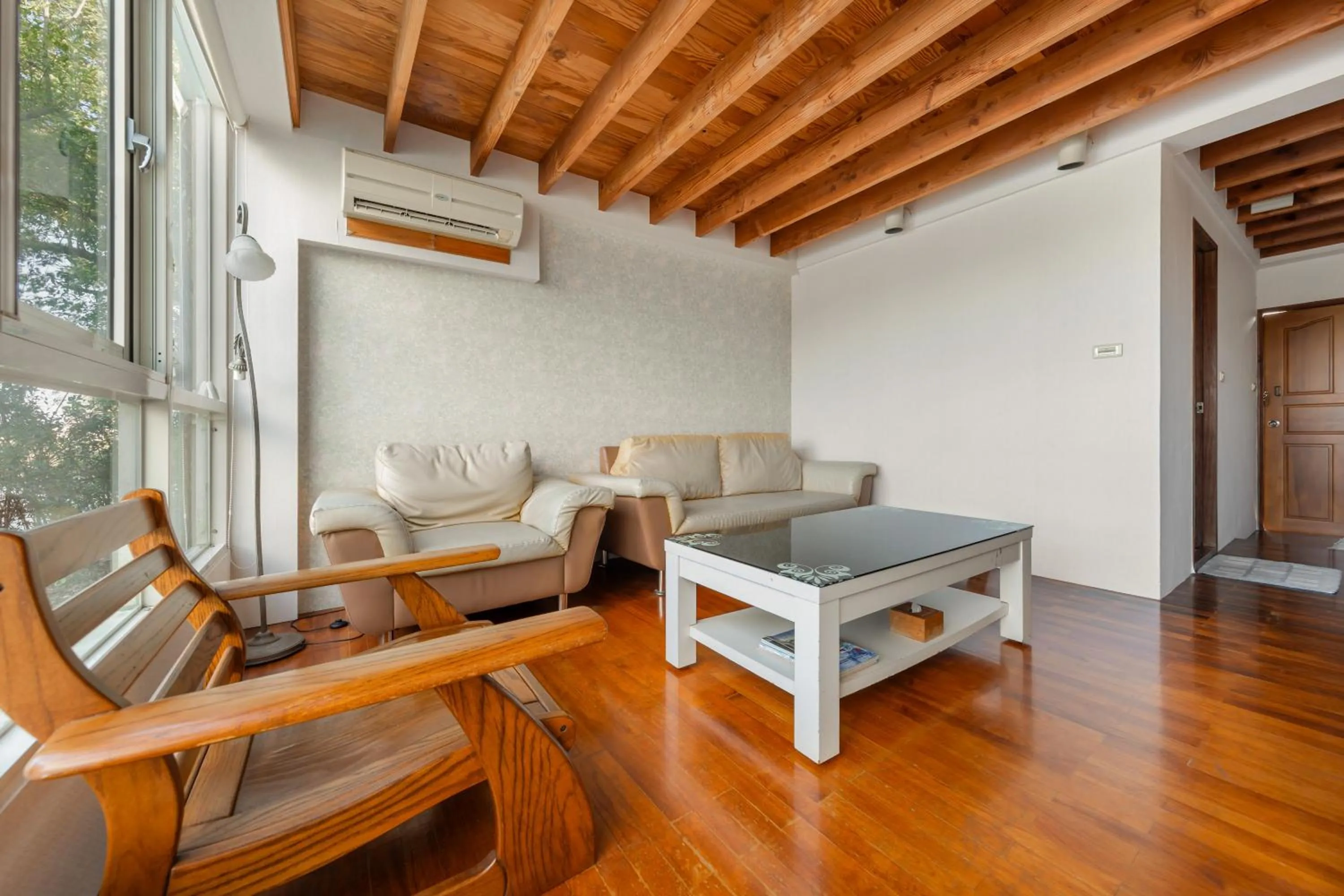 Seating area in Green Forest Villa