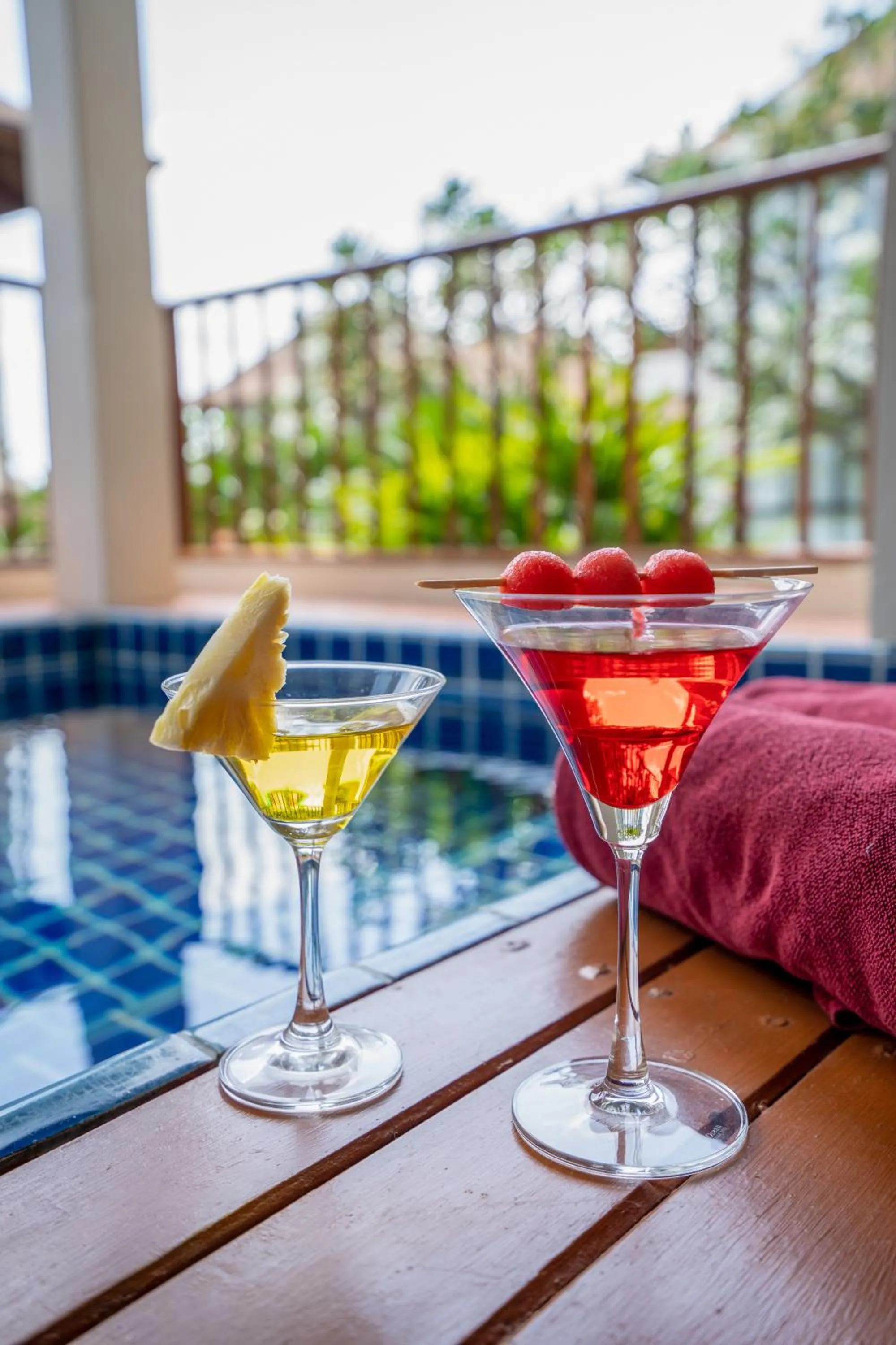 Food and drinks in The Briza Beach Resort, Samui - SHA Plus