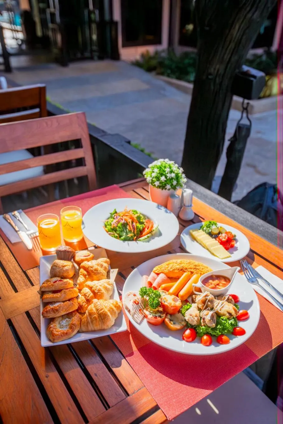 Breakfast in Nipa Resort, Patong Beach