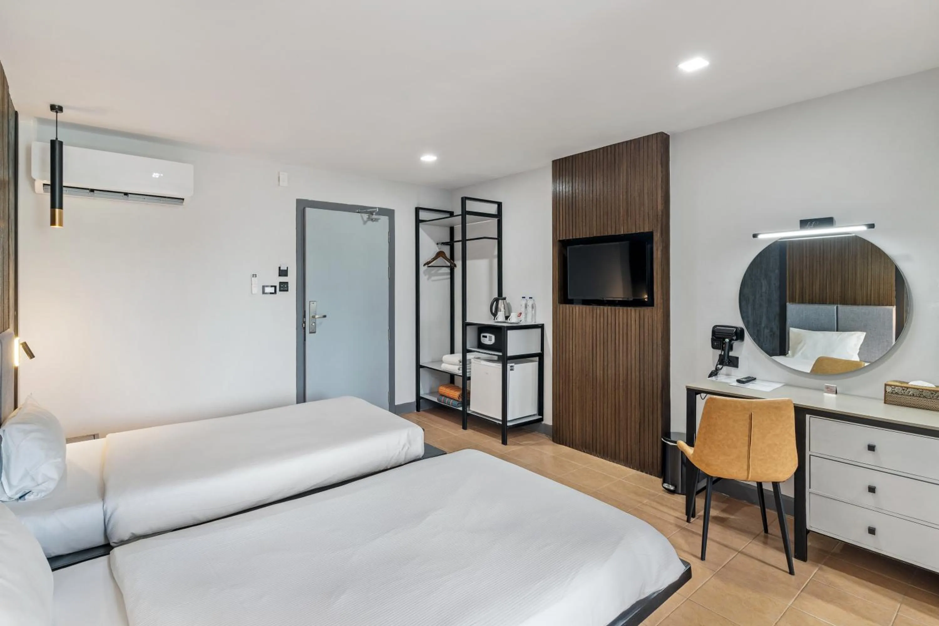 Bed in Tuana Hotels The Phulin Resort