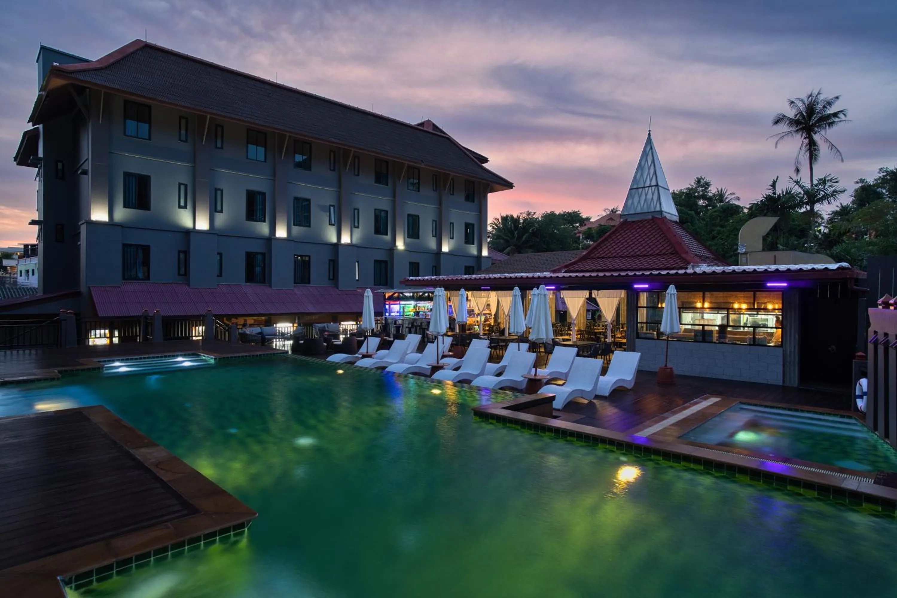 Pool view in Tuana Hotels The Phulin Resort