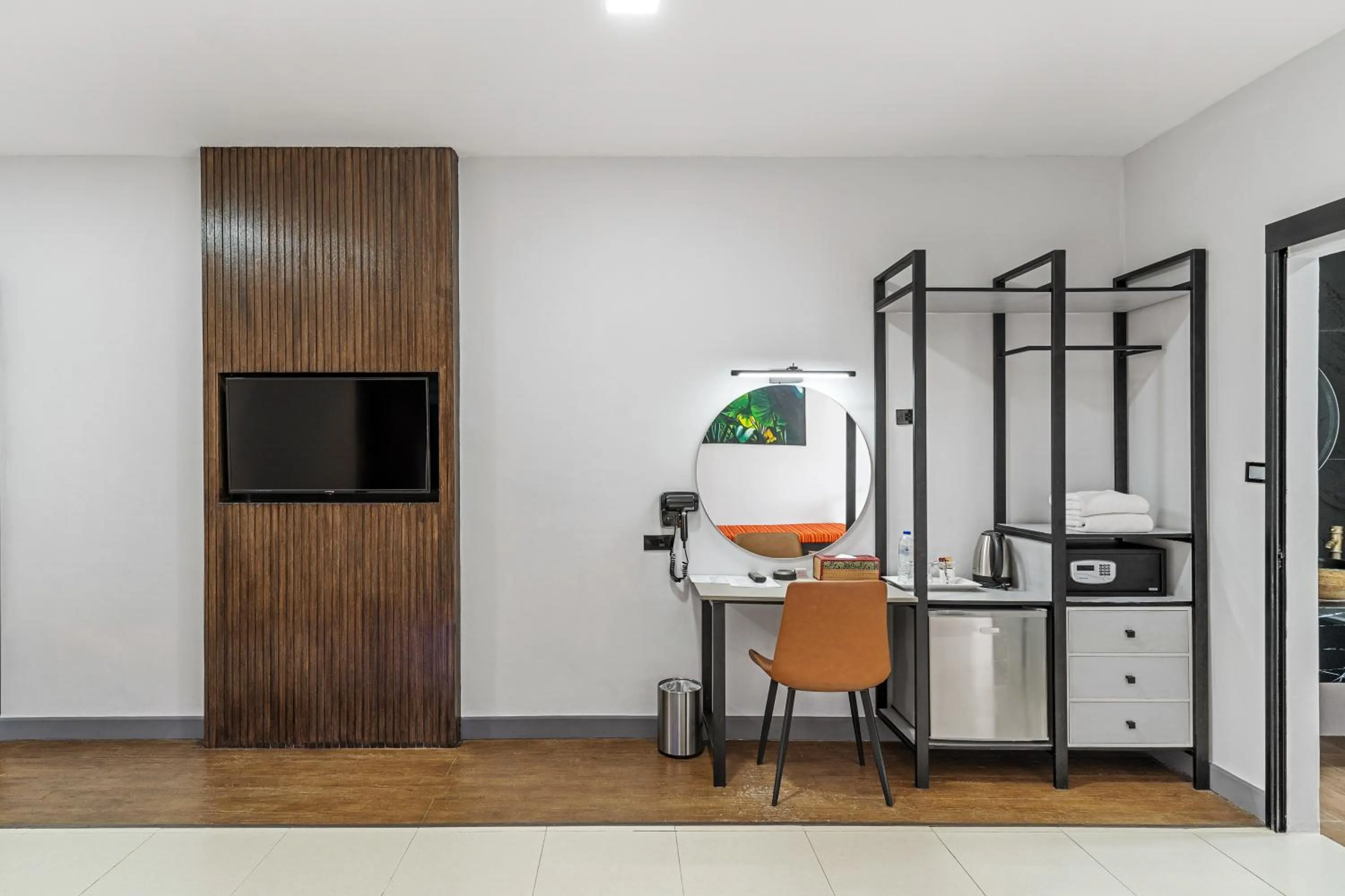 TV and multimedia in Tuana Hotels The Phulin Resort