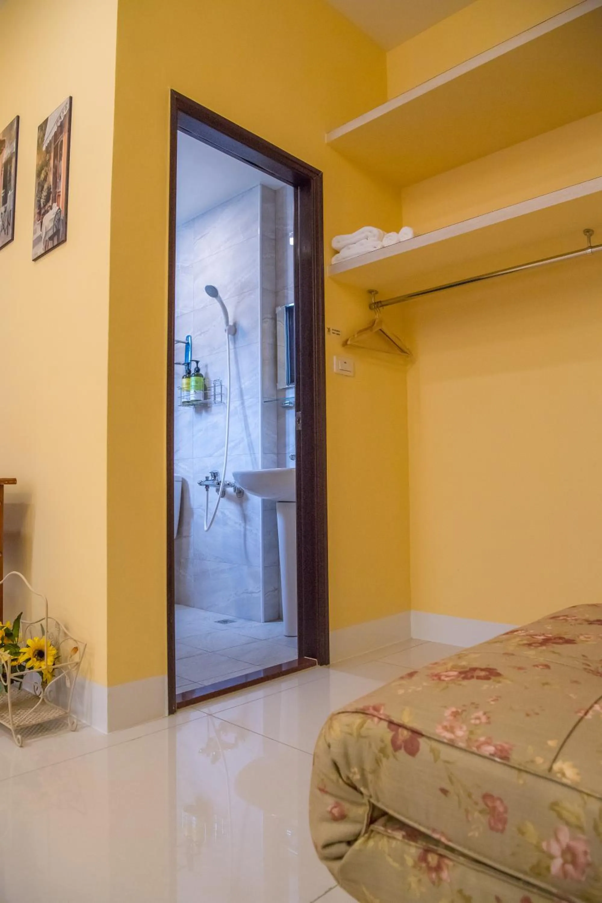 Bathroom, Bed in Mysig