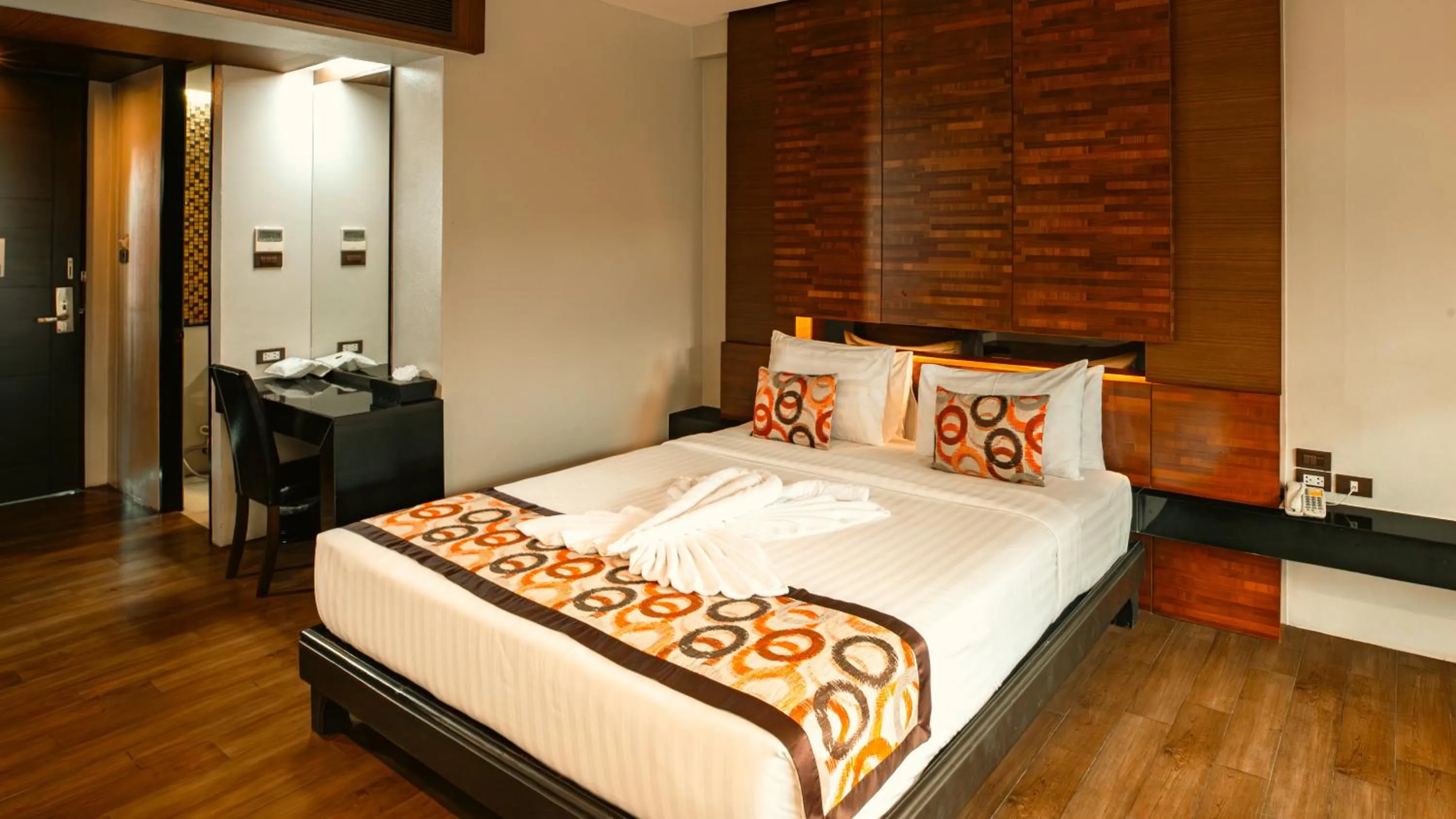 Bed in Am Samui Palace