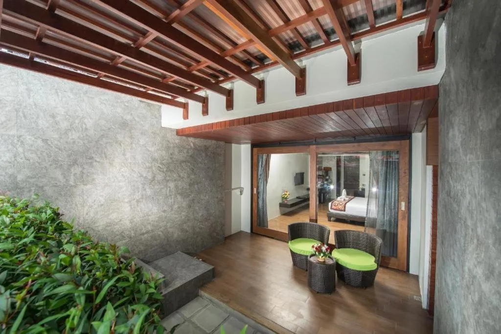 Patio in Am Samui Palace