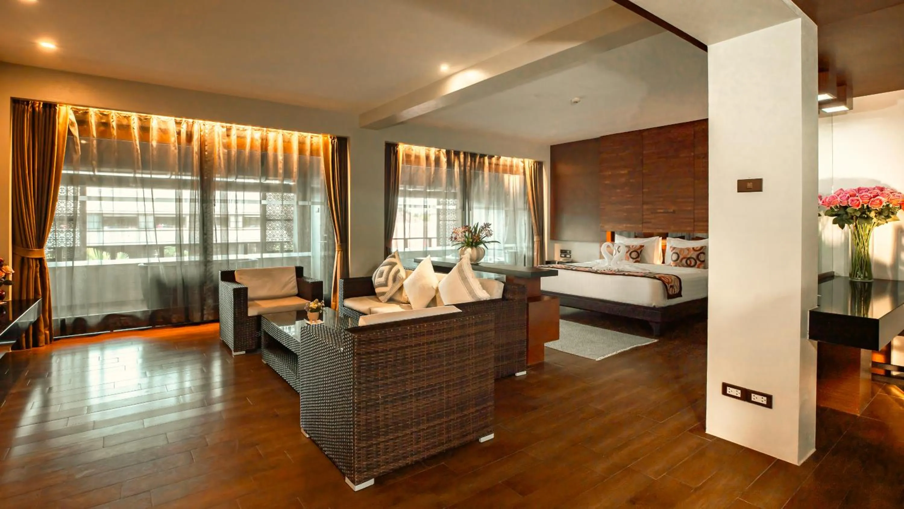 Bed in Am Samui Palace