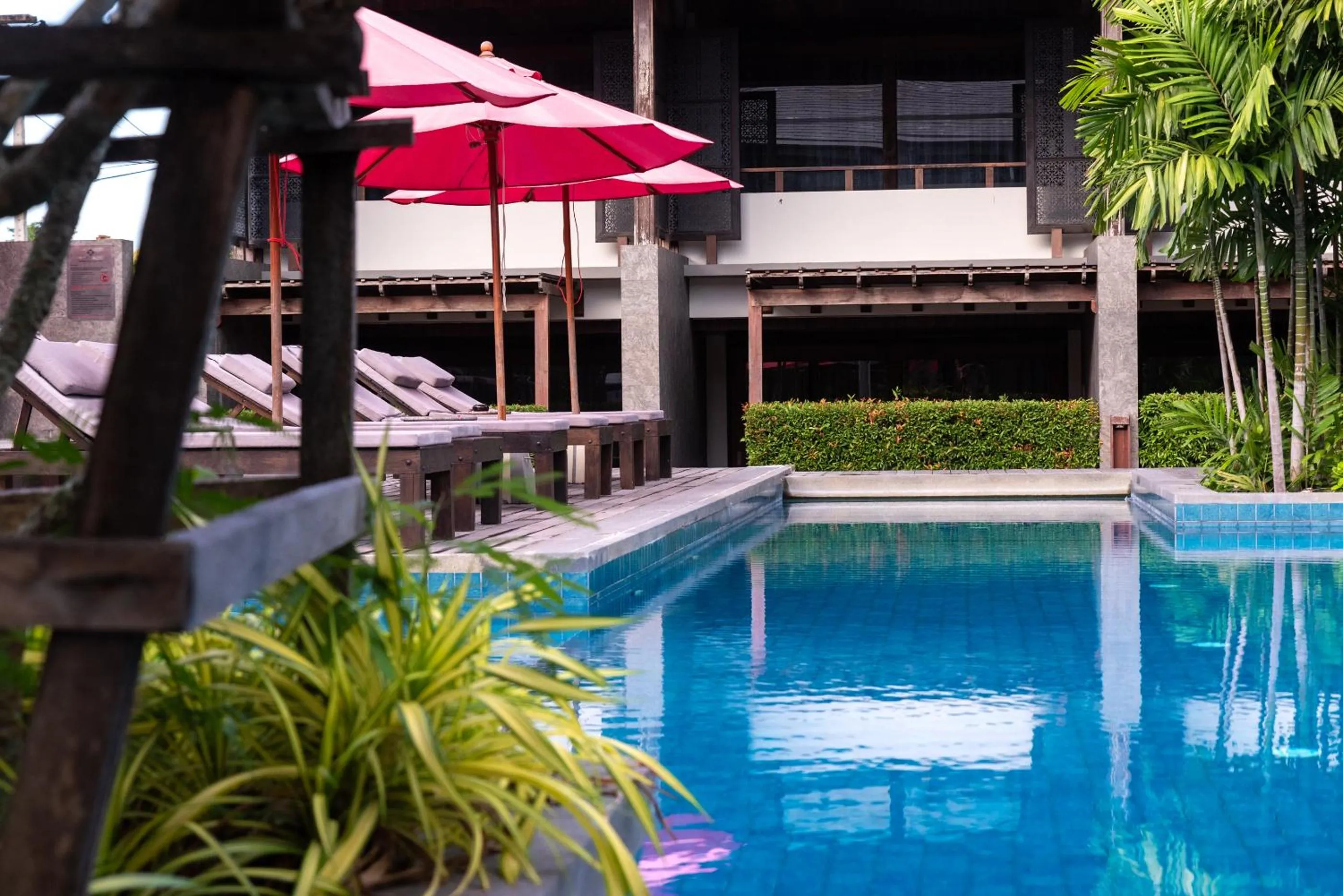 Swimming pool in Am Samui Palace