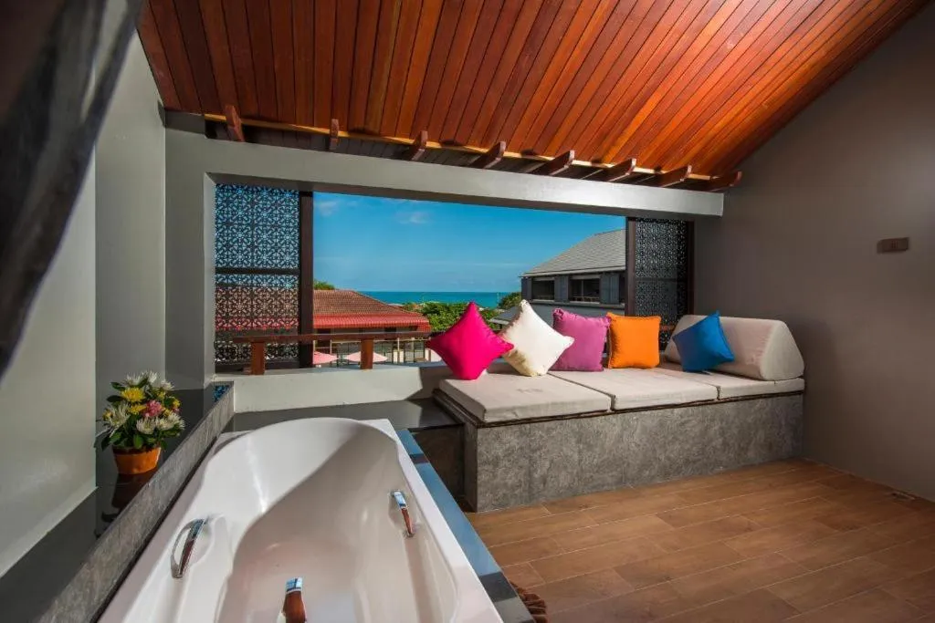 Bed in Am Samui Palace