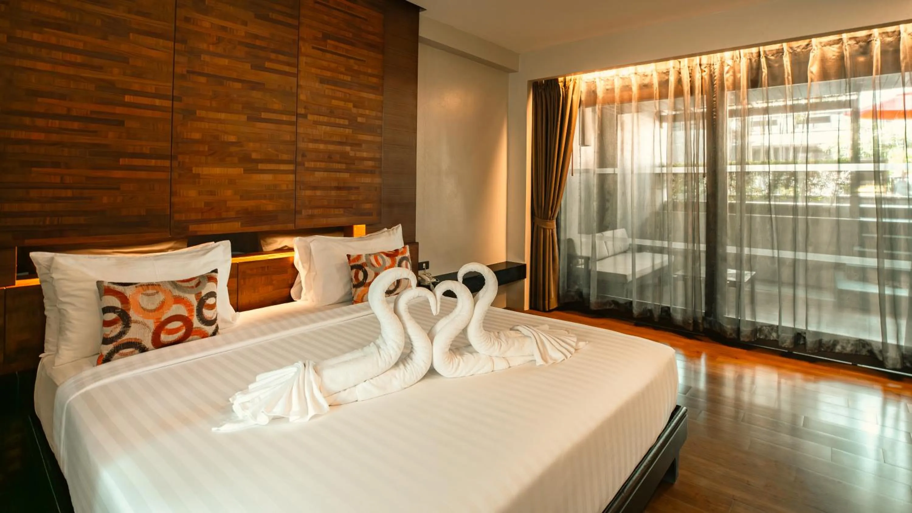 Bed in Am Samui Palace