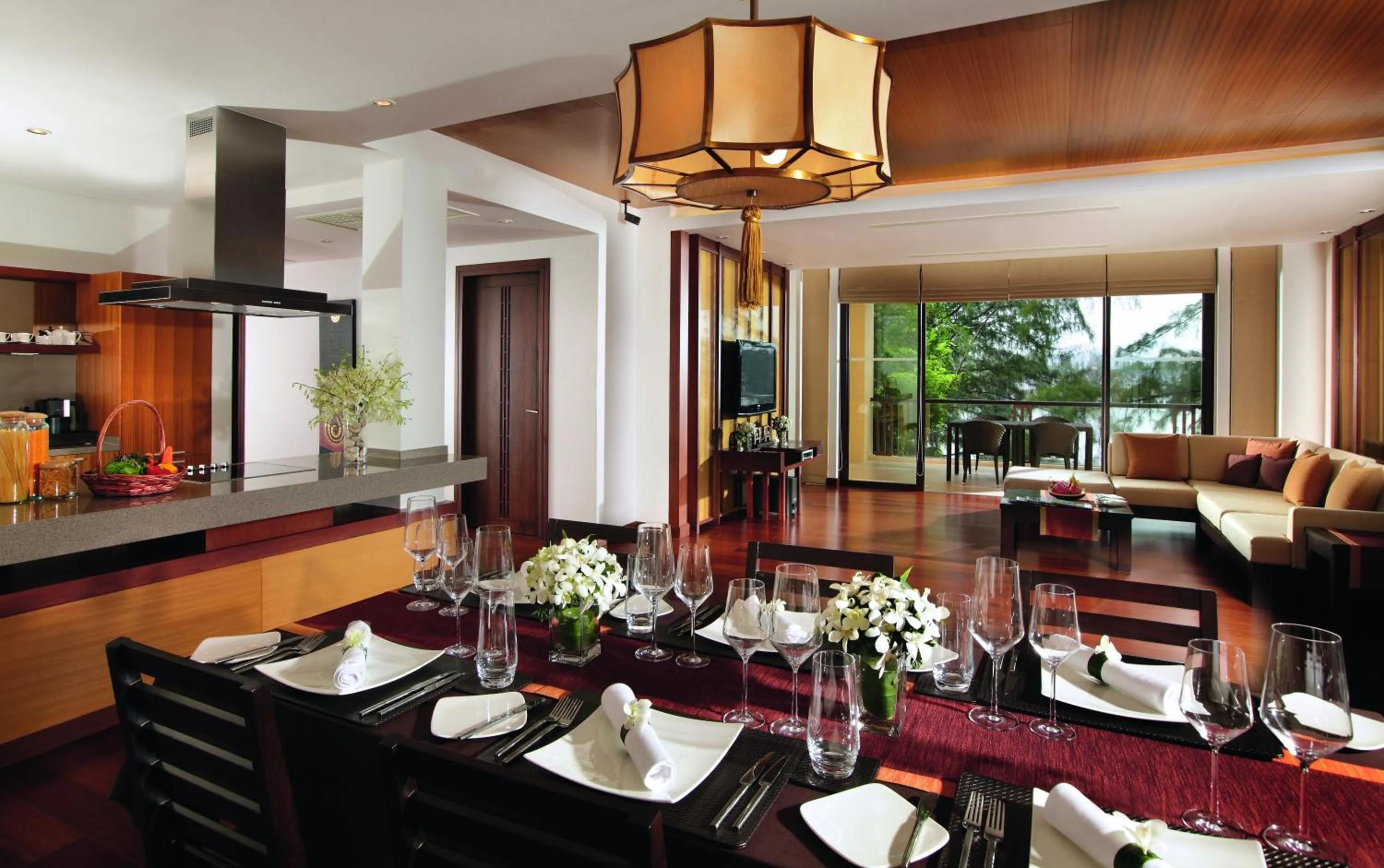 Dining area in Mövenpick Resort Bangtao Beach Phuket