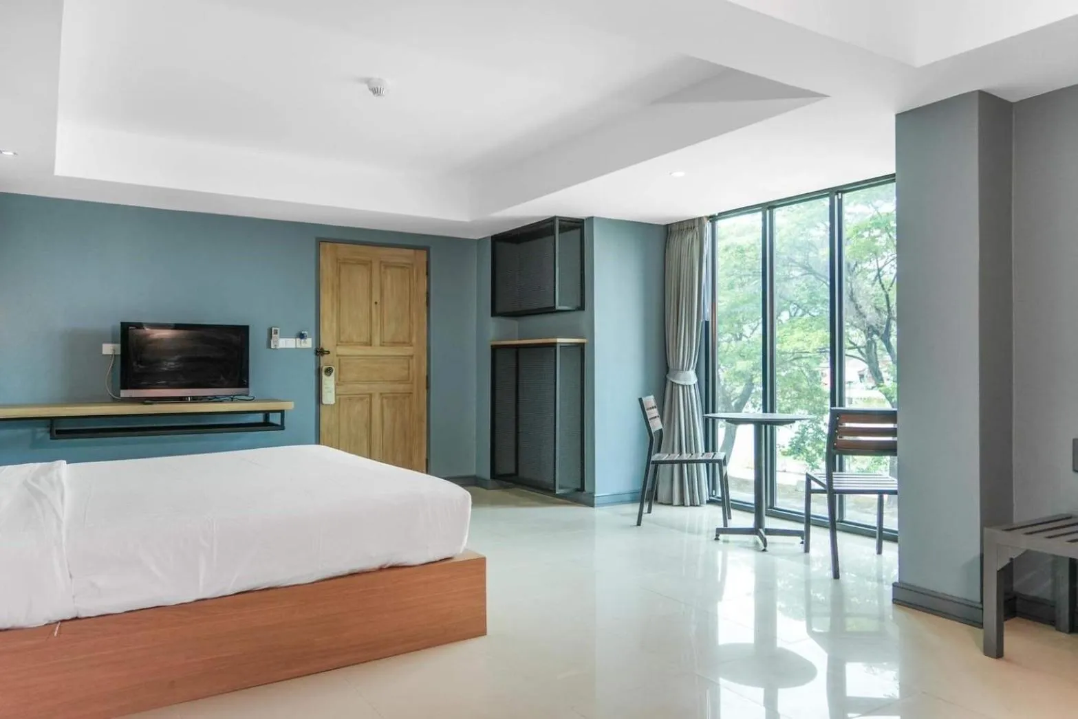 Bed in Nora LakeView