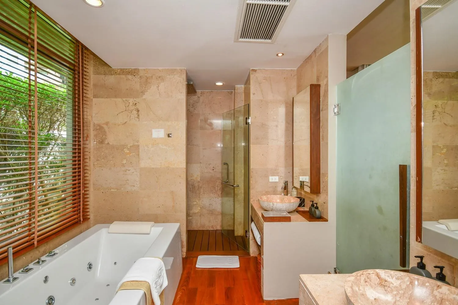 Shower in ShaSa Resort - Luxury Beachfront Suites