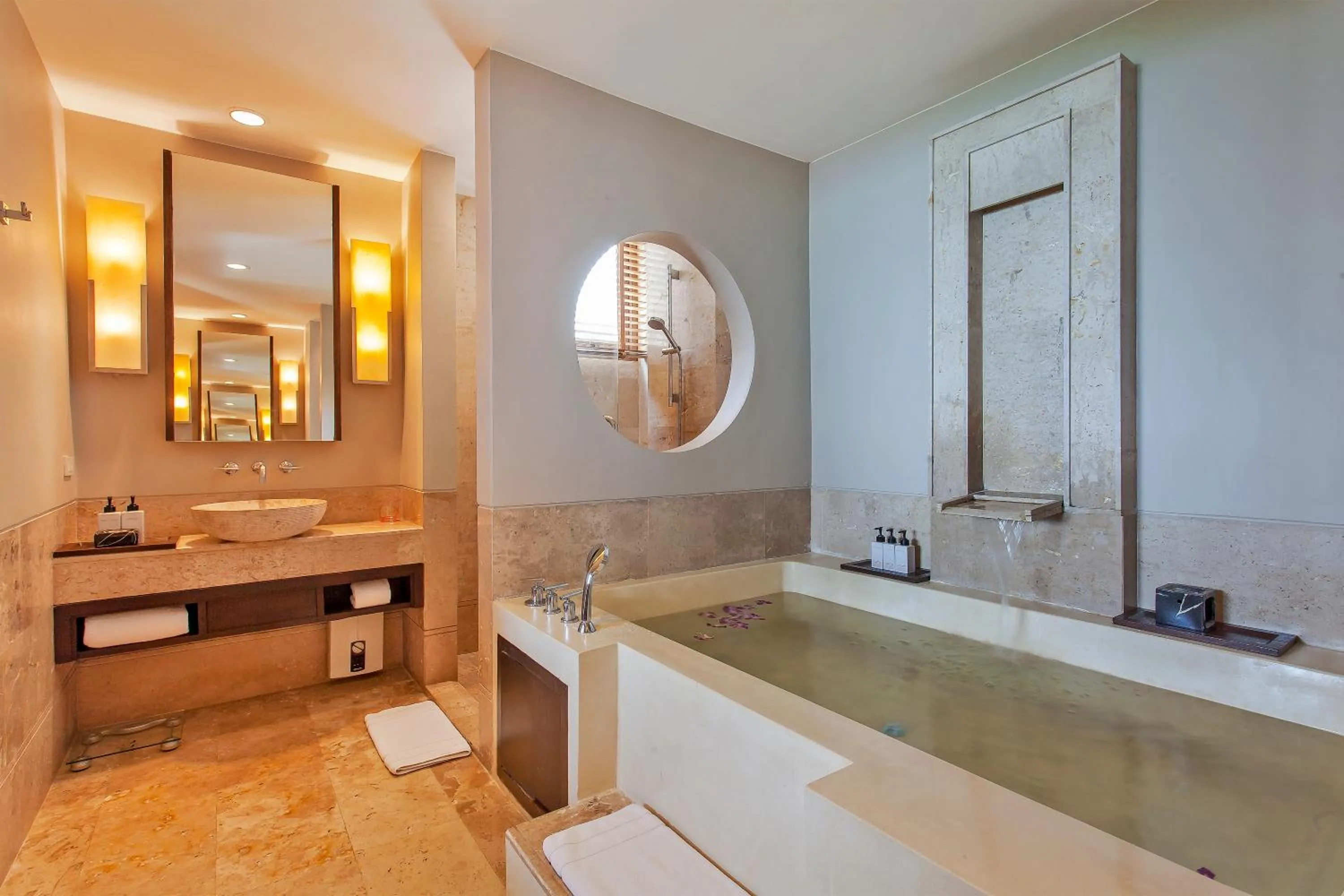 Shower in ShaSa Resort - Luxury Beachfront Suites