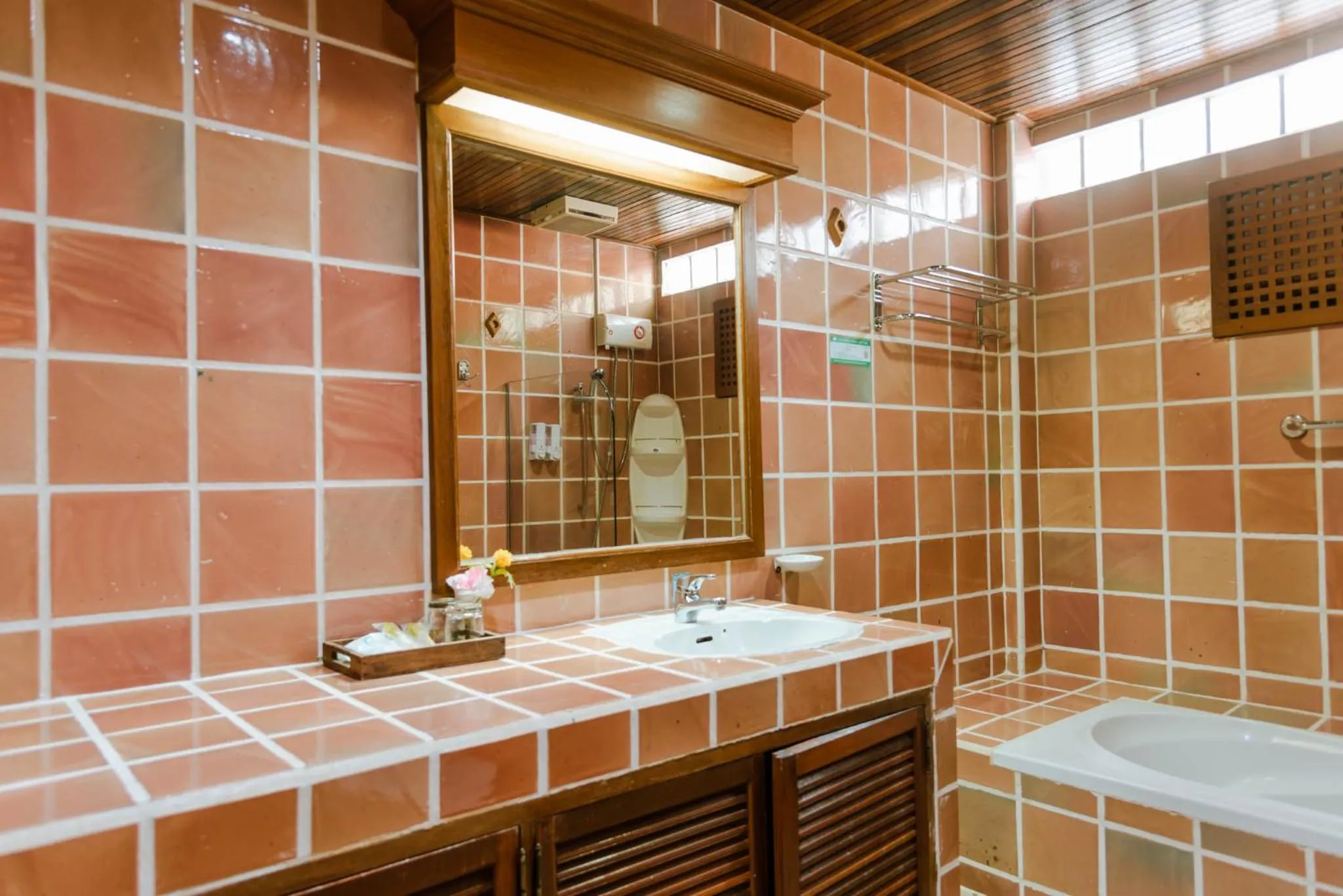 Shower in The Aiyapura Koh Chang