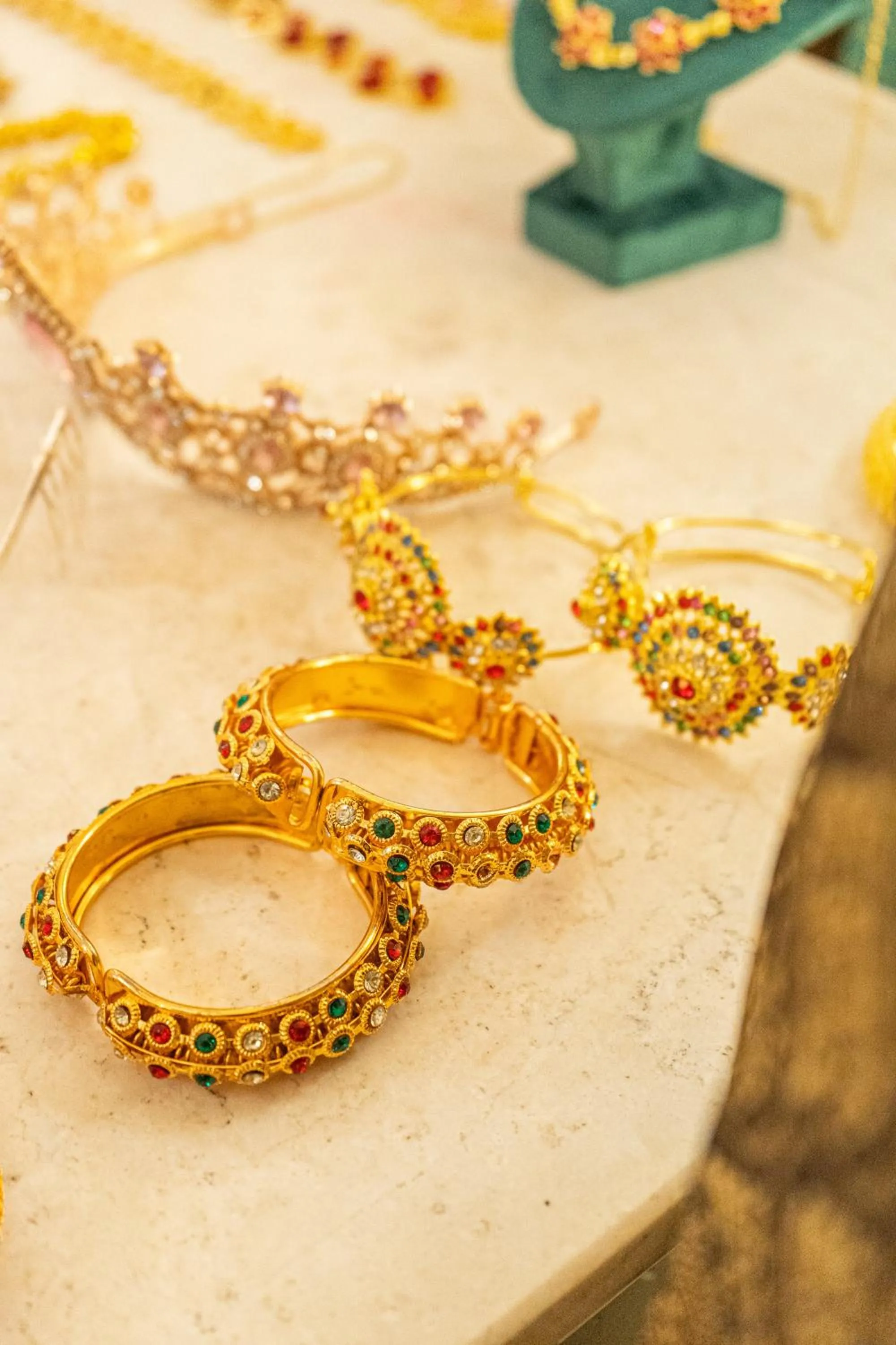 Entertainment in La Petite Salil Sukhumvit Thonglor 1