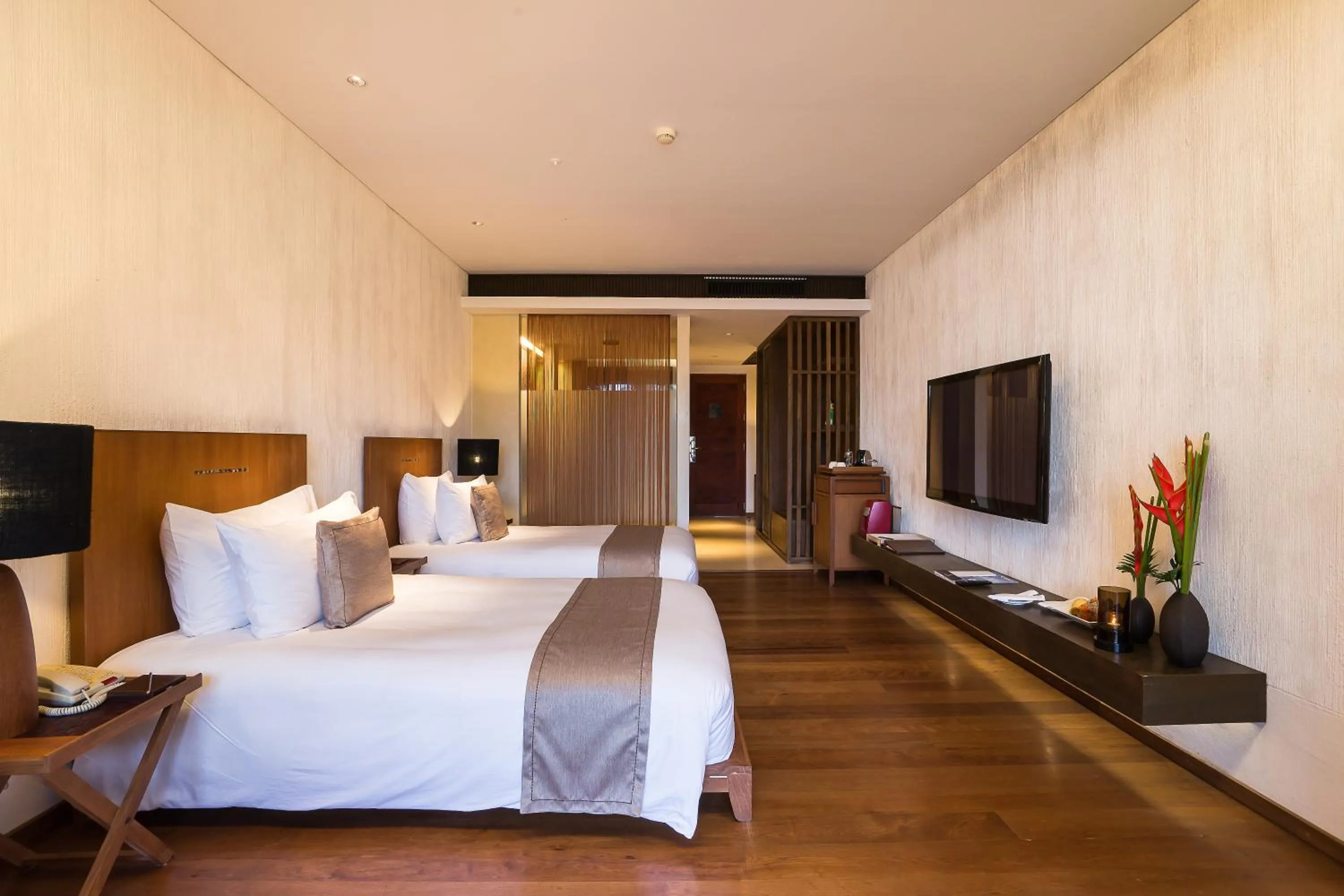 Bed in Hansar Samui Resort & Spa - SHA Extra Plus