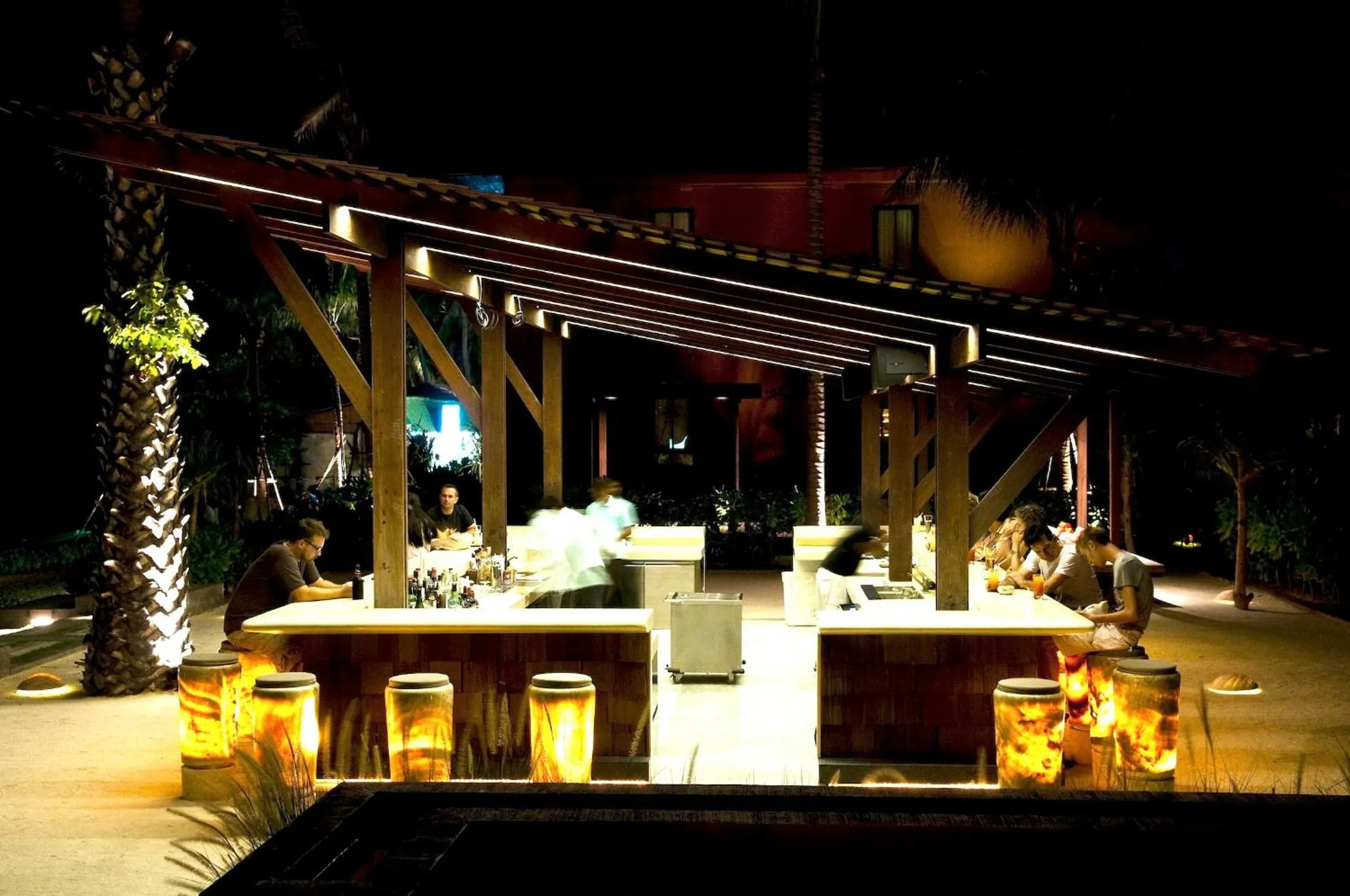 Lounge or bar in Hansar Samui Resort & Spa - SHA Extra Plus