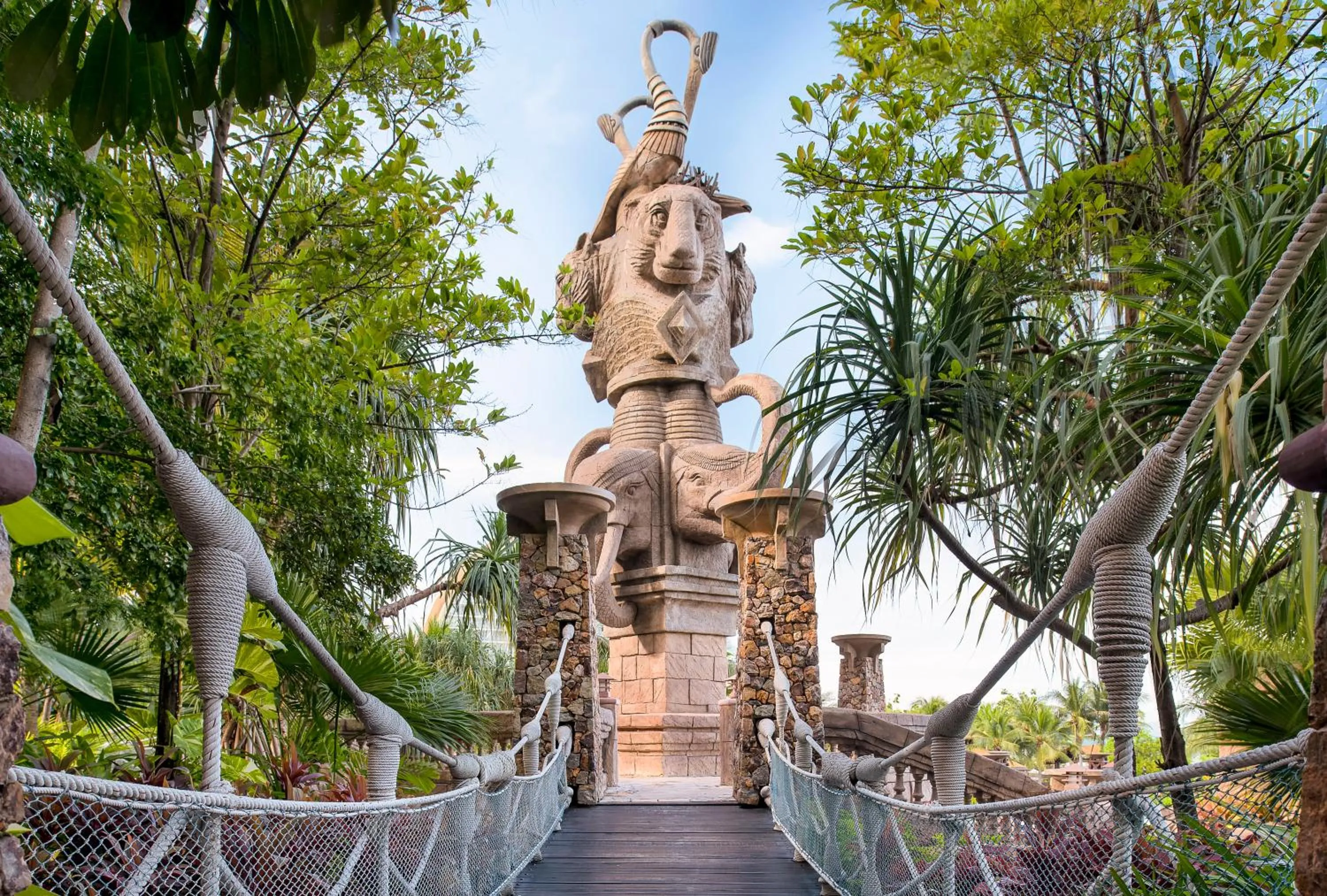 Swimming pool in Centara Grand Mirage Beach Resort Pattaya