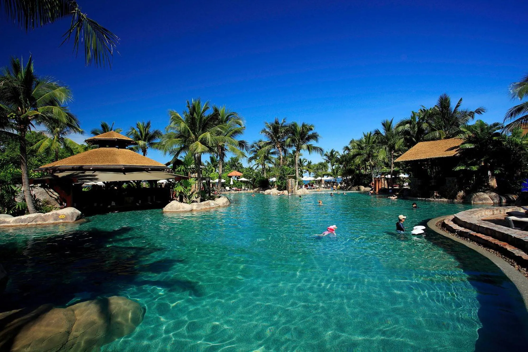 Swimming pool in Centara Grand Mirage Beach Resort Pattaya
