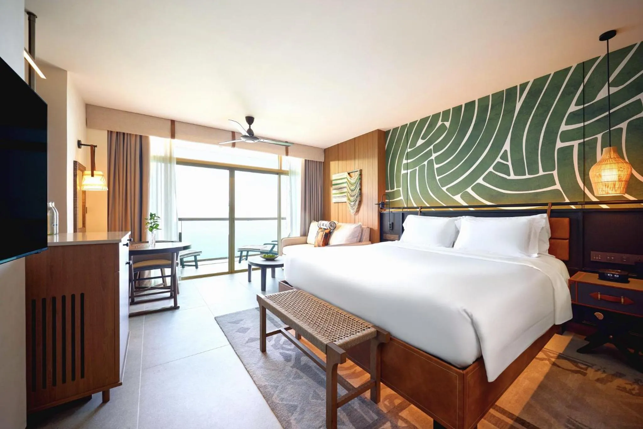 Photo of the whole room, Bed in Centara Grand Mirage Beach Resort Pattaya