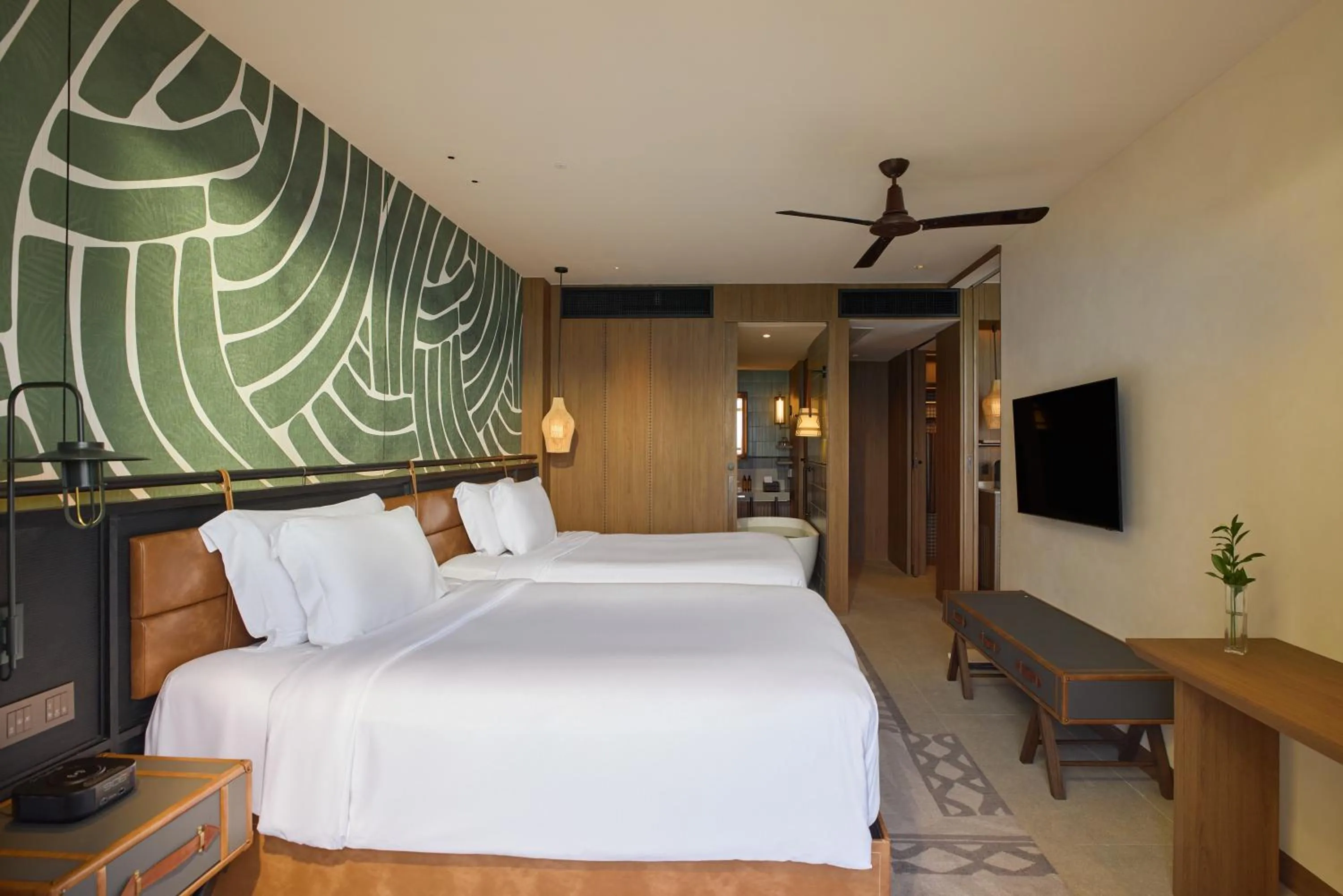 Bedroom, Bed in Centara Grand Mirage Beach Resort Pattaya