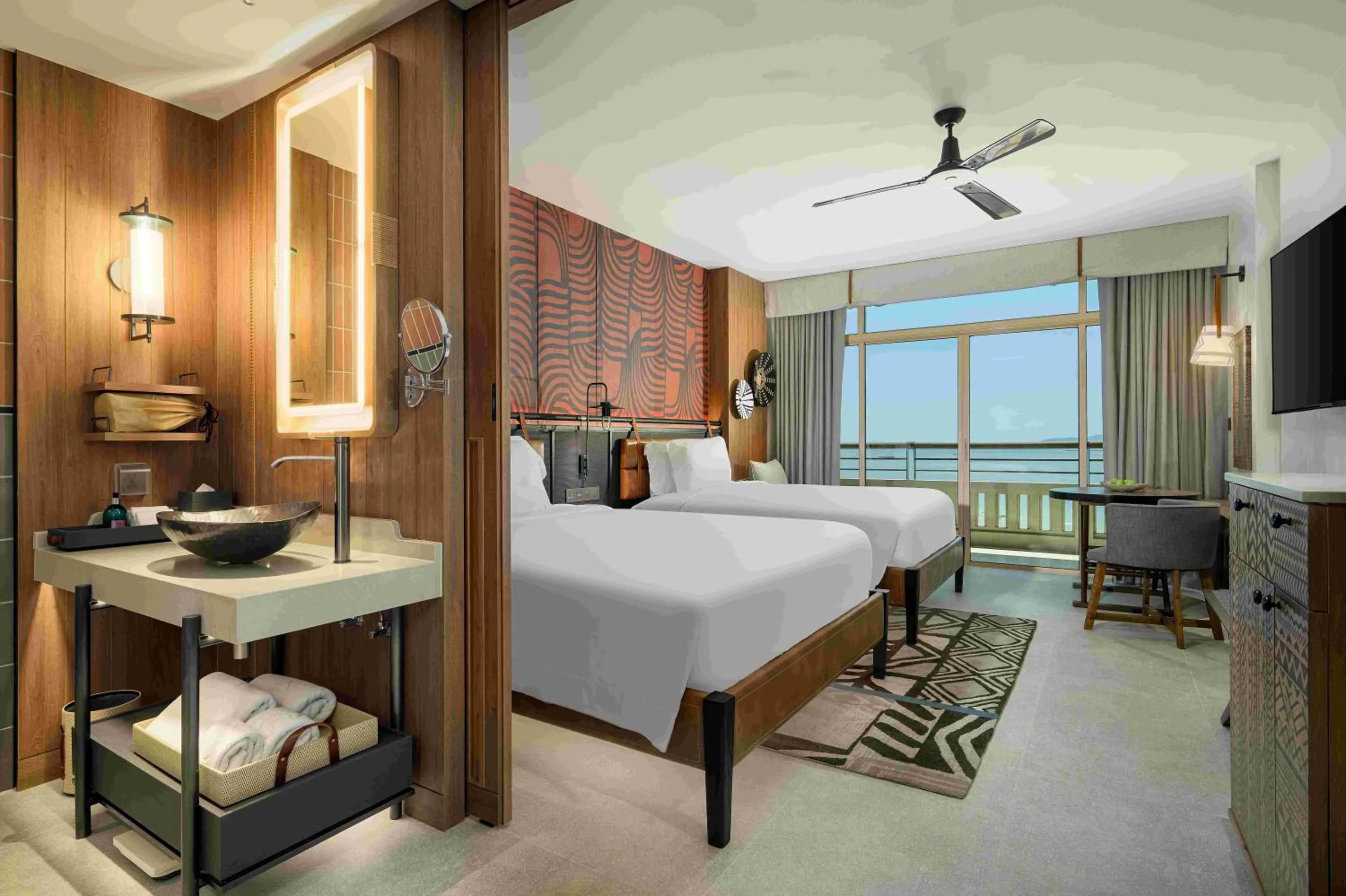Bedroom, Bed in Centara Grand Mirage Beach Resort Pattaya