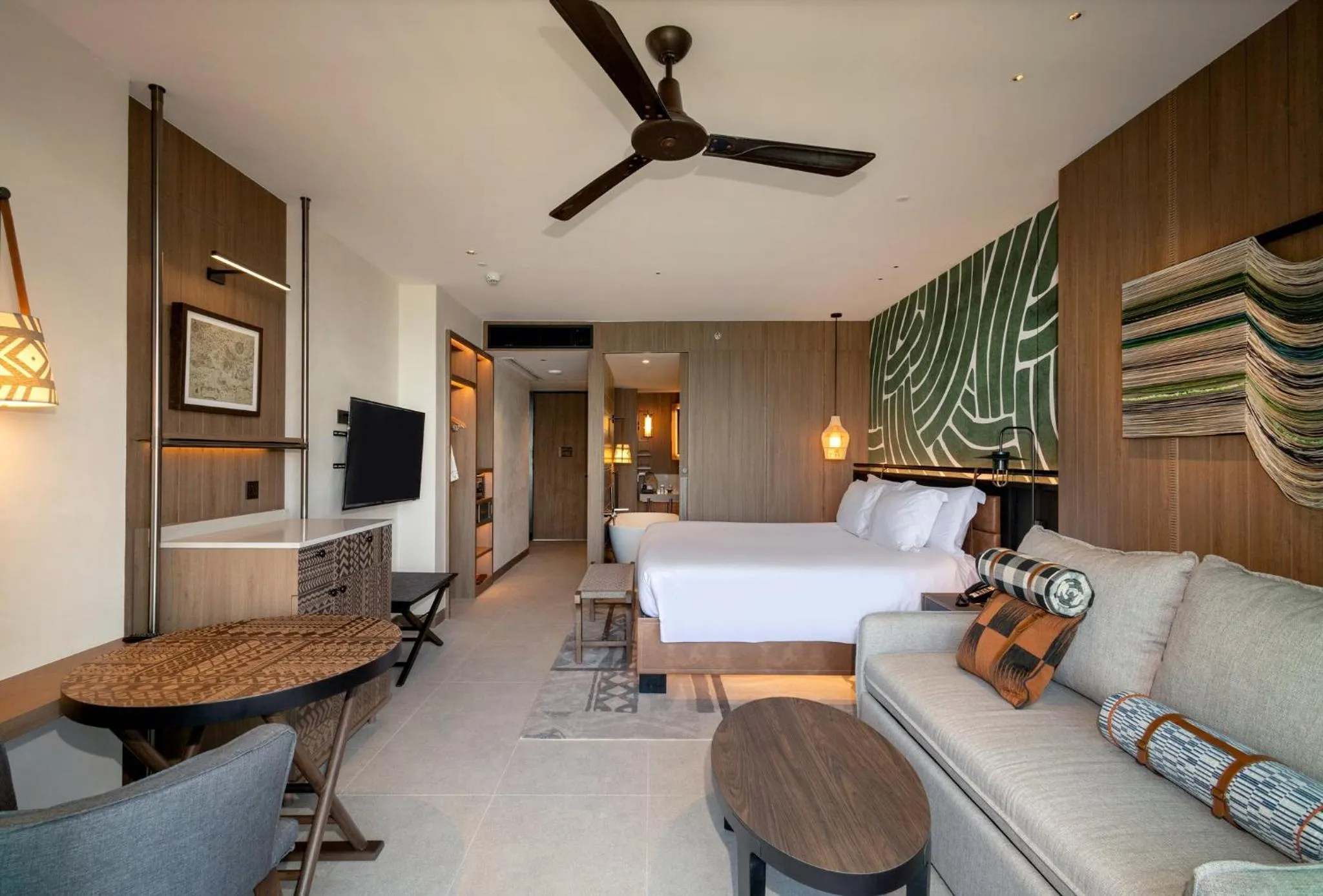 Photo of the whole room, Bed in Centara Grand Mirage Beach Resort Pattaya