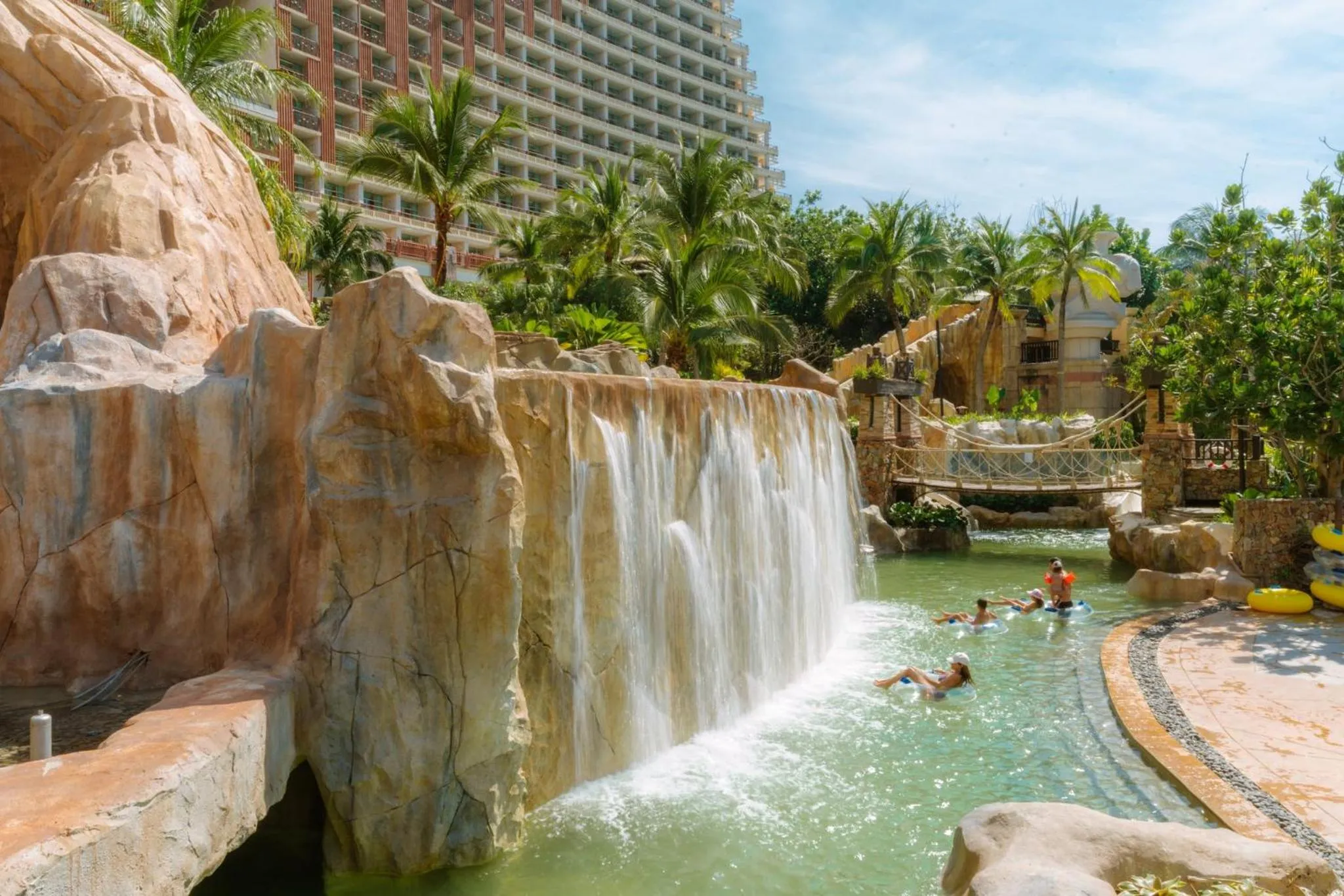 Swimming pool in Centara Grand Mirage Beach Resort Pattaya