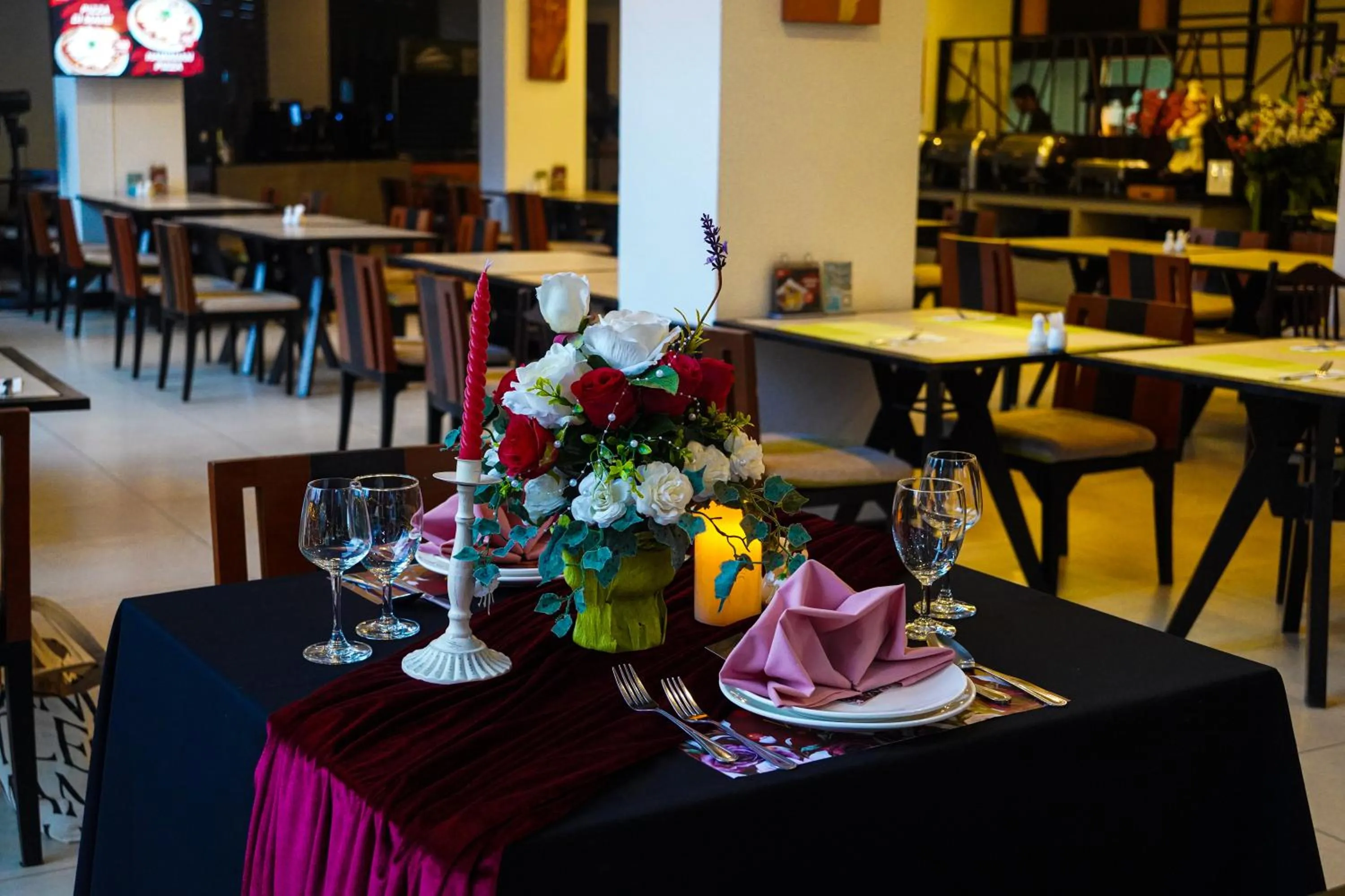 Restaurant/places to eat in Andakira Hotel - SHA Extra Plus