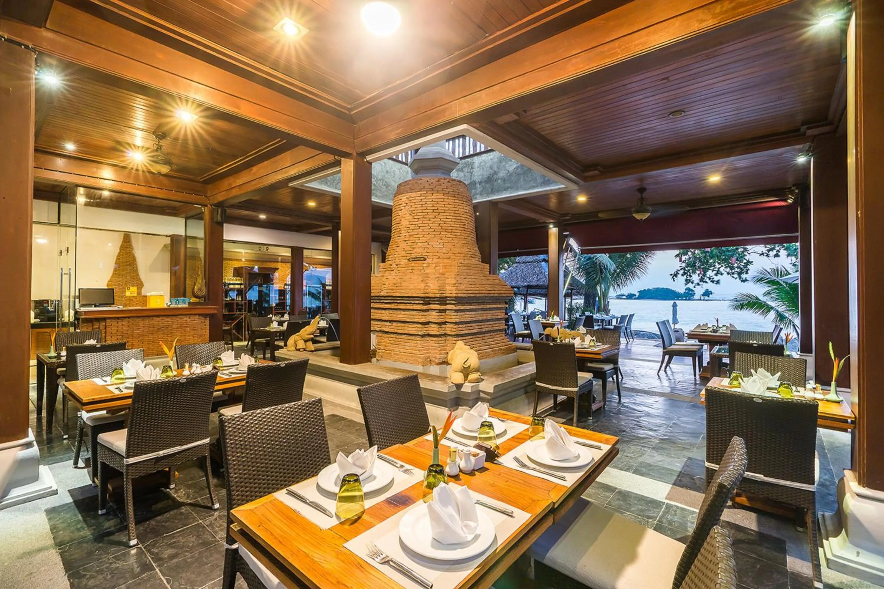 Restaurant/places to eat in Muang Samui Spa Resort