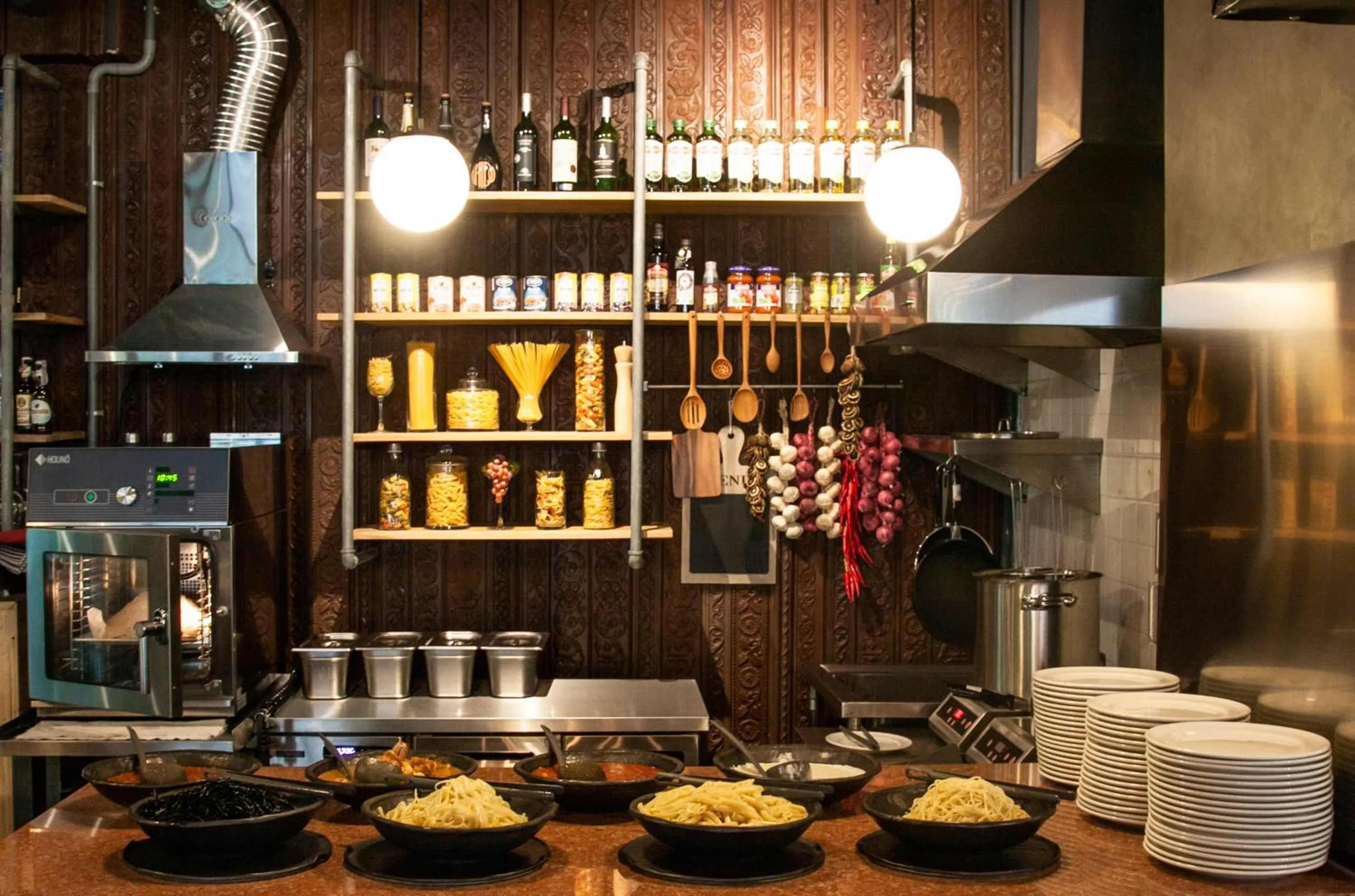 Restaurant/places to eat in Hotel Vista