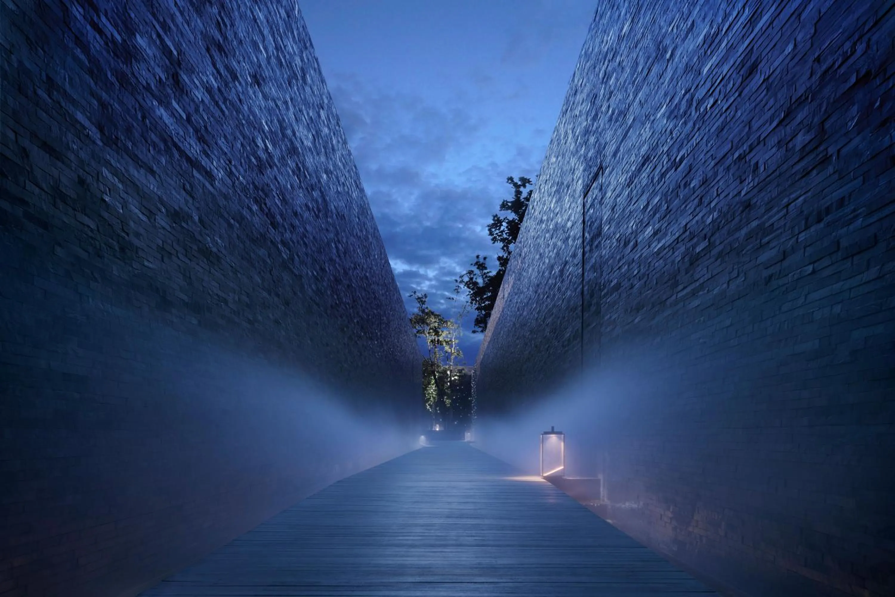 Facade/entrance in The Library