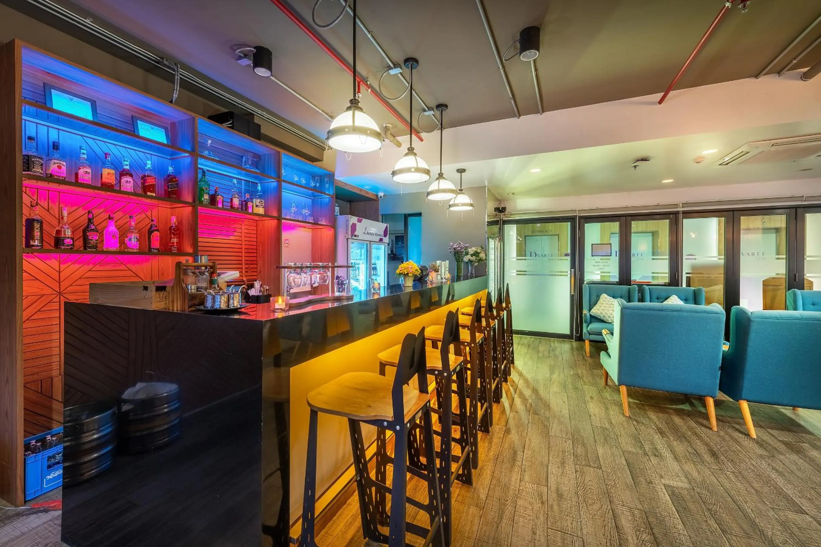 Lounge or bar in PLAAI Prime Hotel Rayong SHA Extra Plus