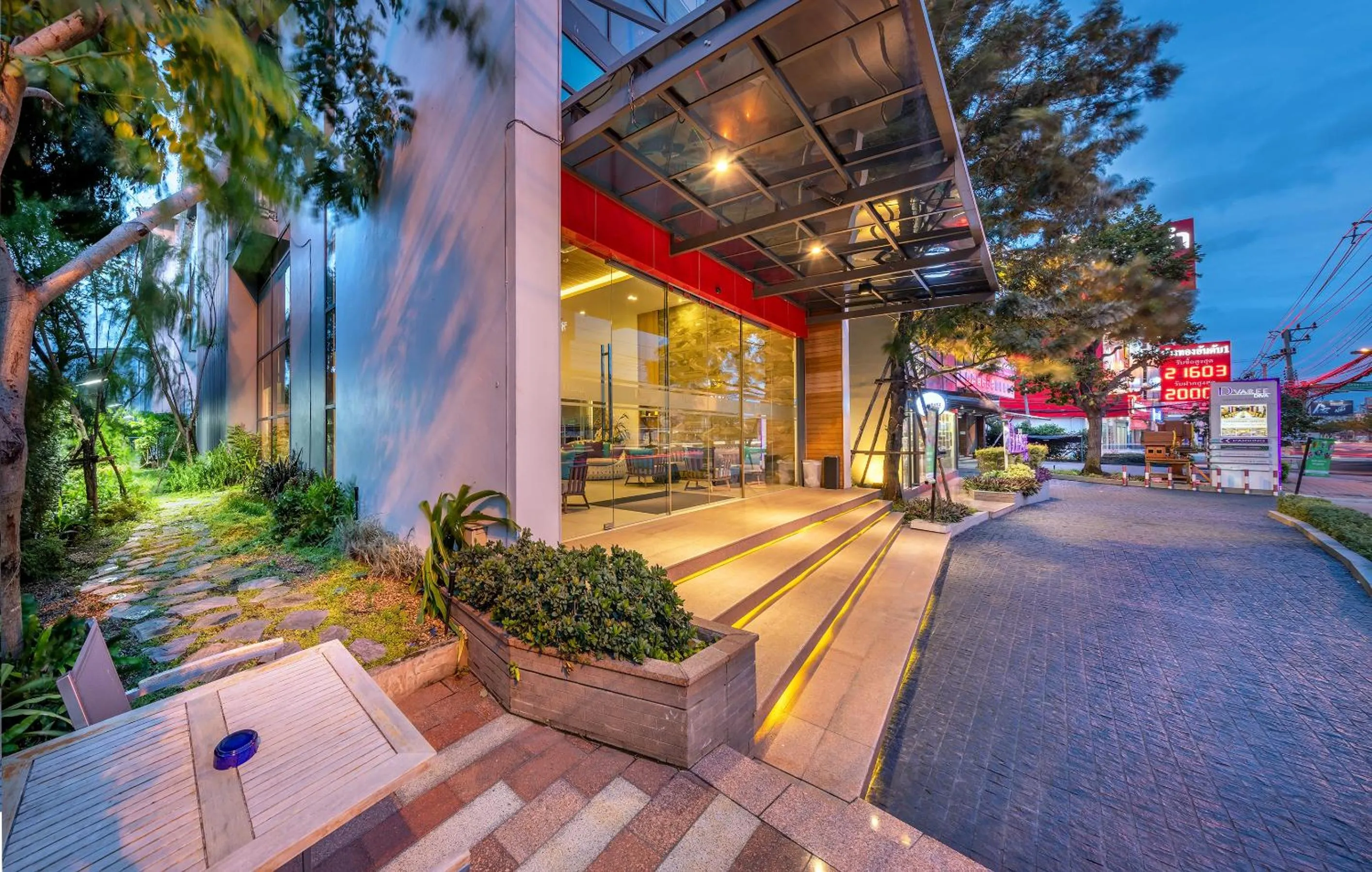 Facade/entrance in PLAAI Prime Hotel Rayong SHA Extra Plus