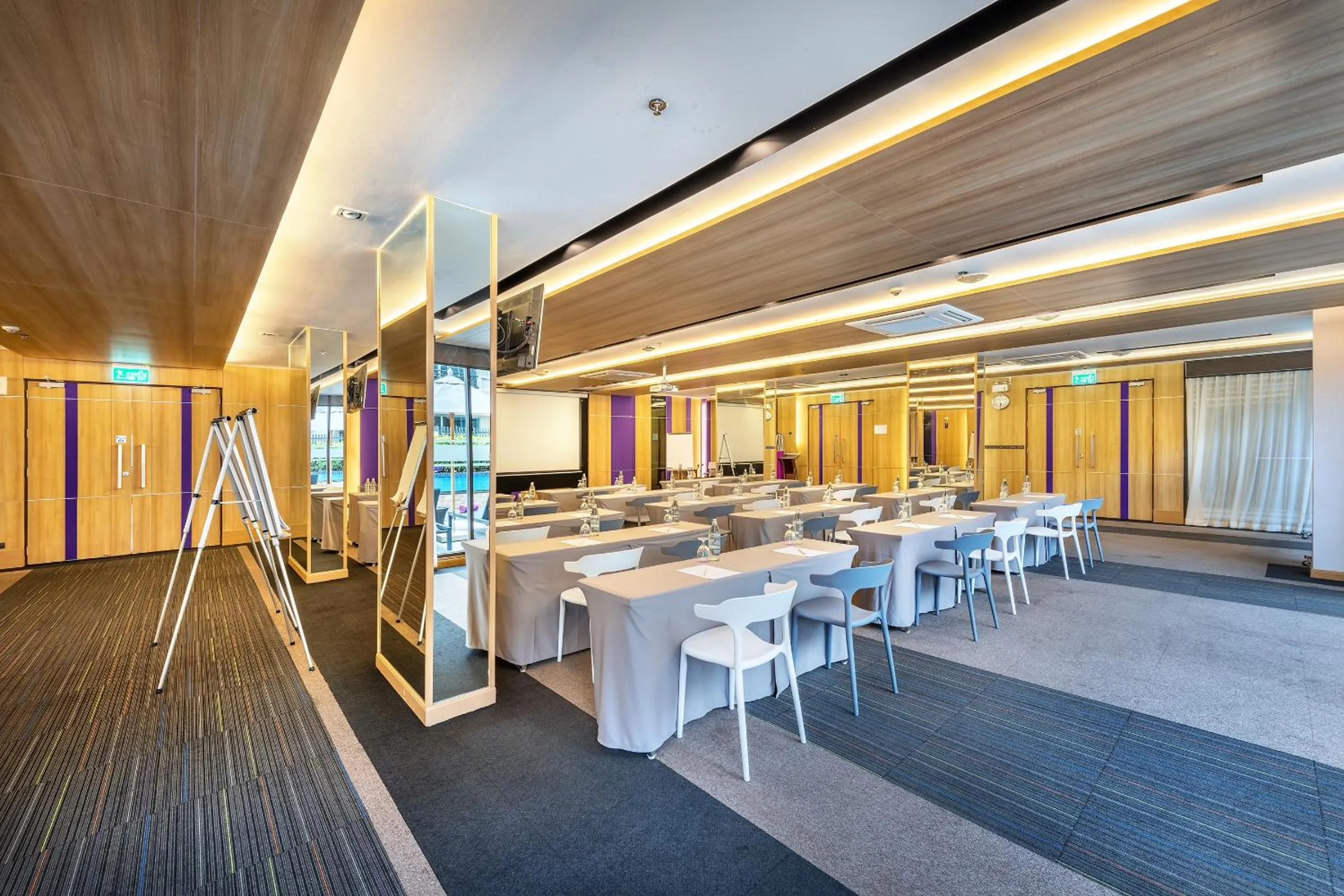 Business facilities in PLAAI Prime Hotel Rayong SHA Extra Plus