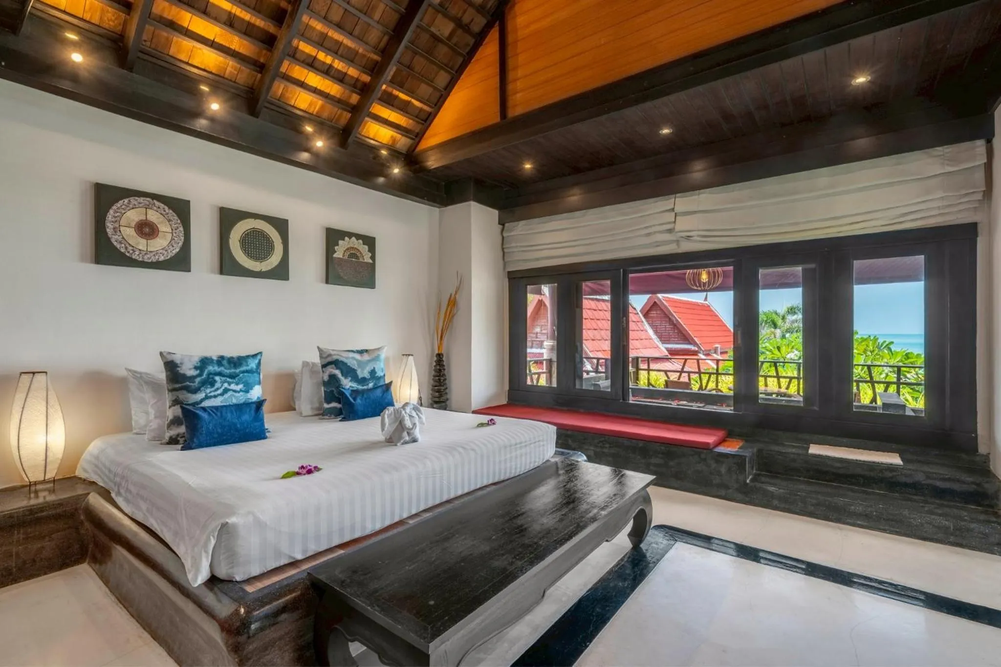 Photo of the whole room, Bed in Kirikayan Boutique Resort - SHA Extra Plus