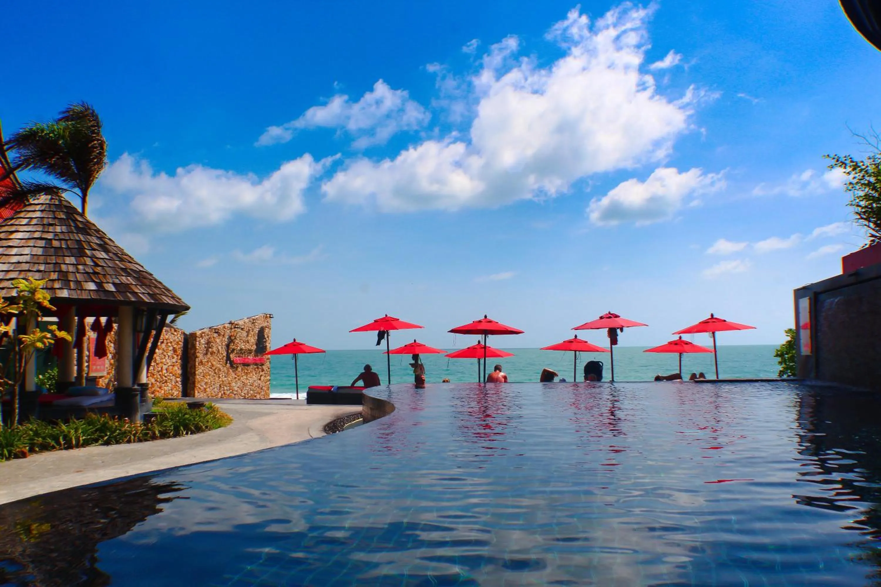 Swimming pool in Kirikayan Boutique Resort - SHA Extra Plus