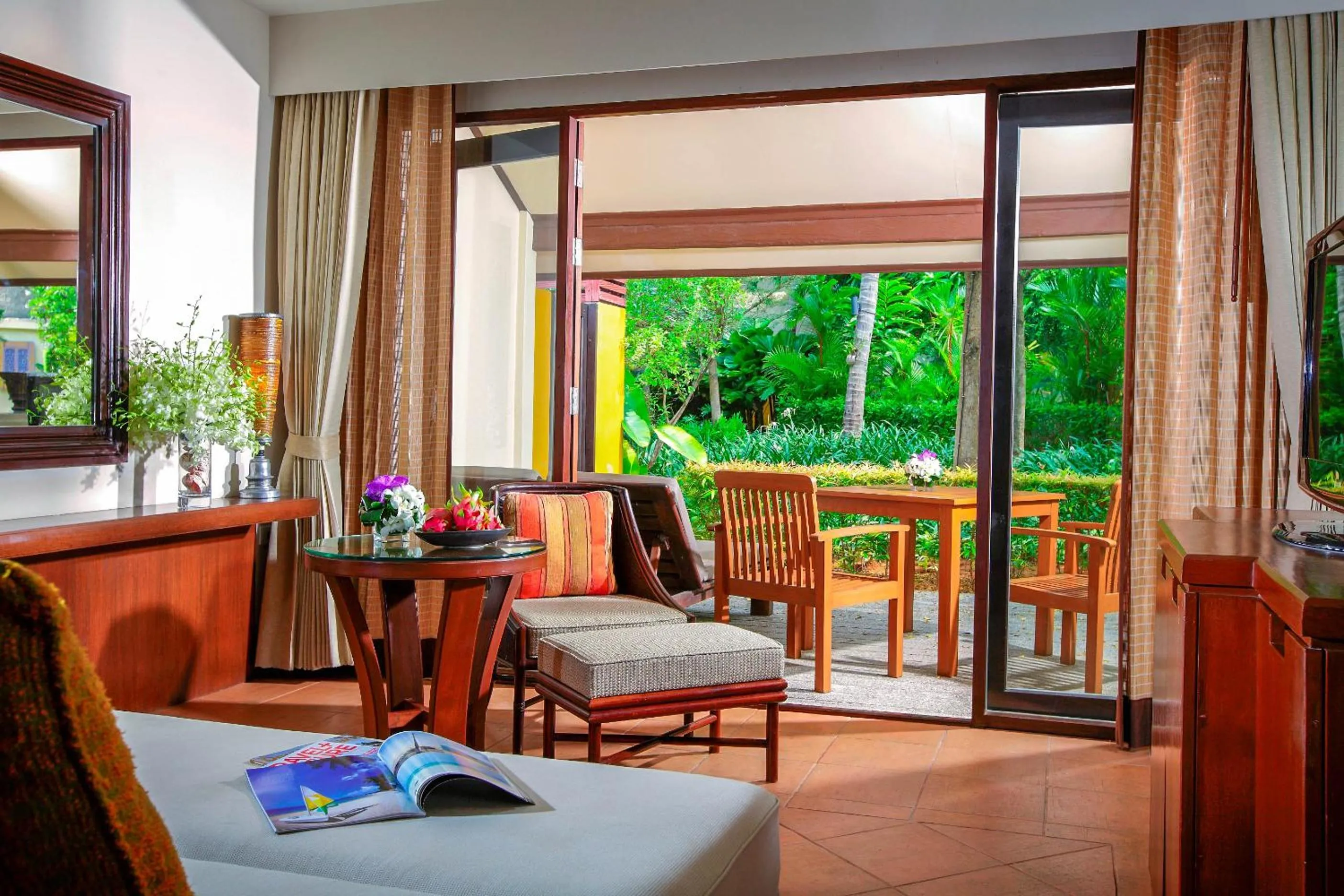 Garden in Paradox Resort Phuket