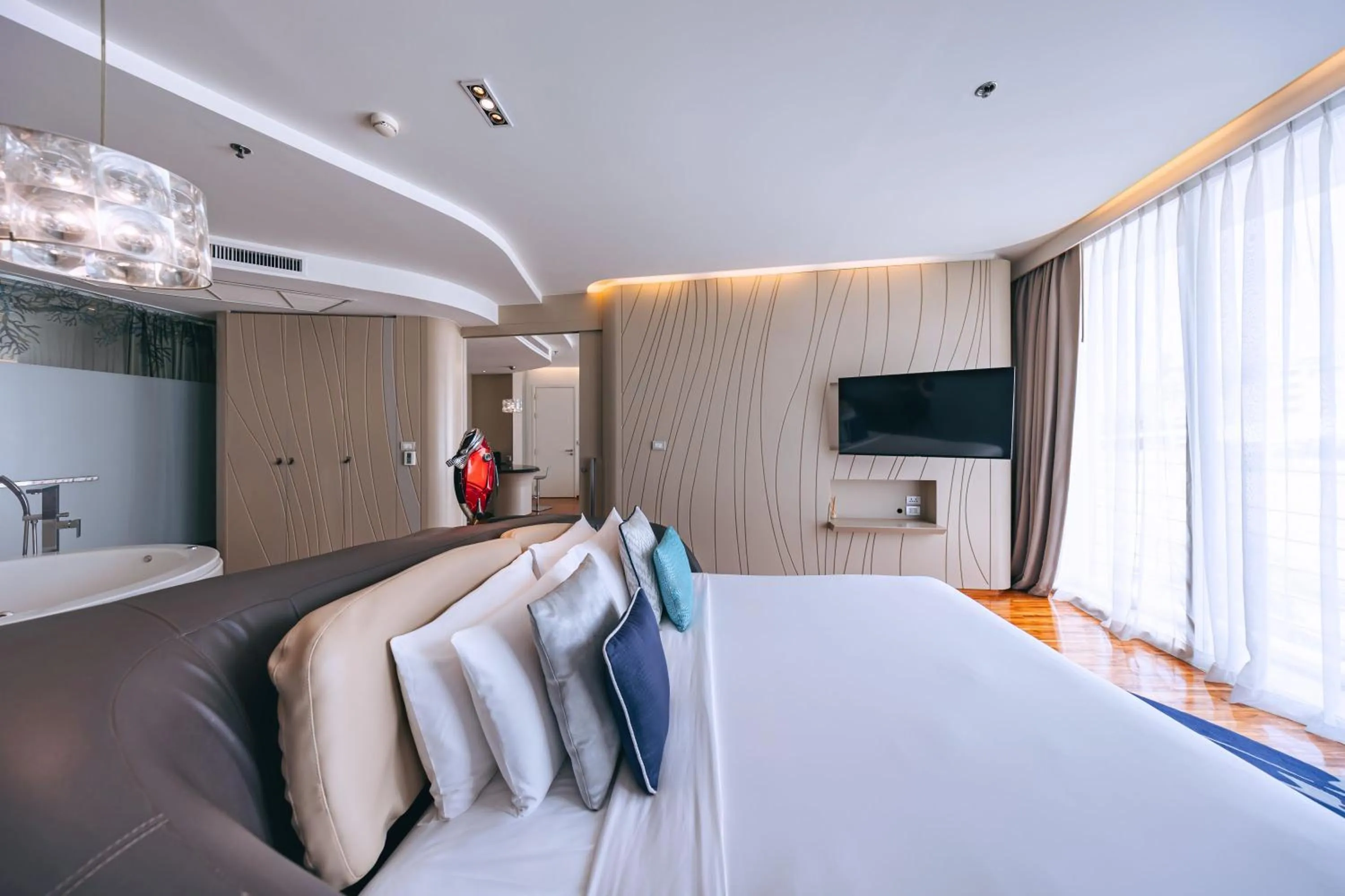 Bed in Hotel Baraquda Heeton Pattaya by Compass Hospitality