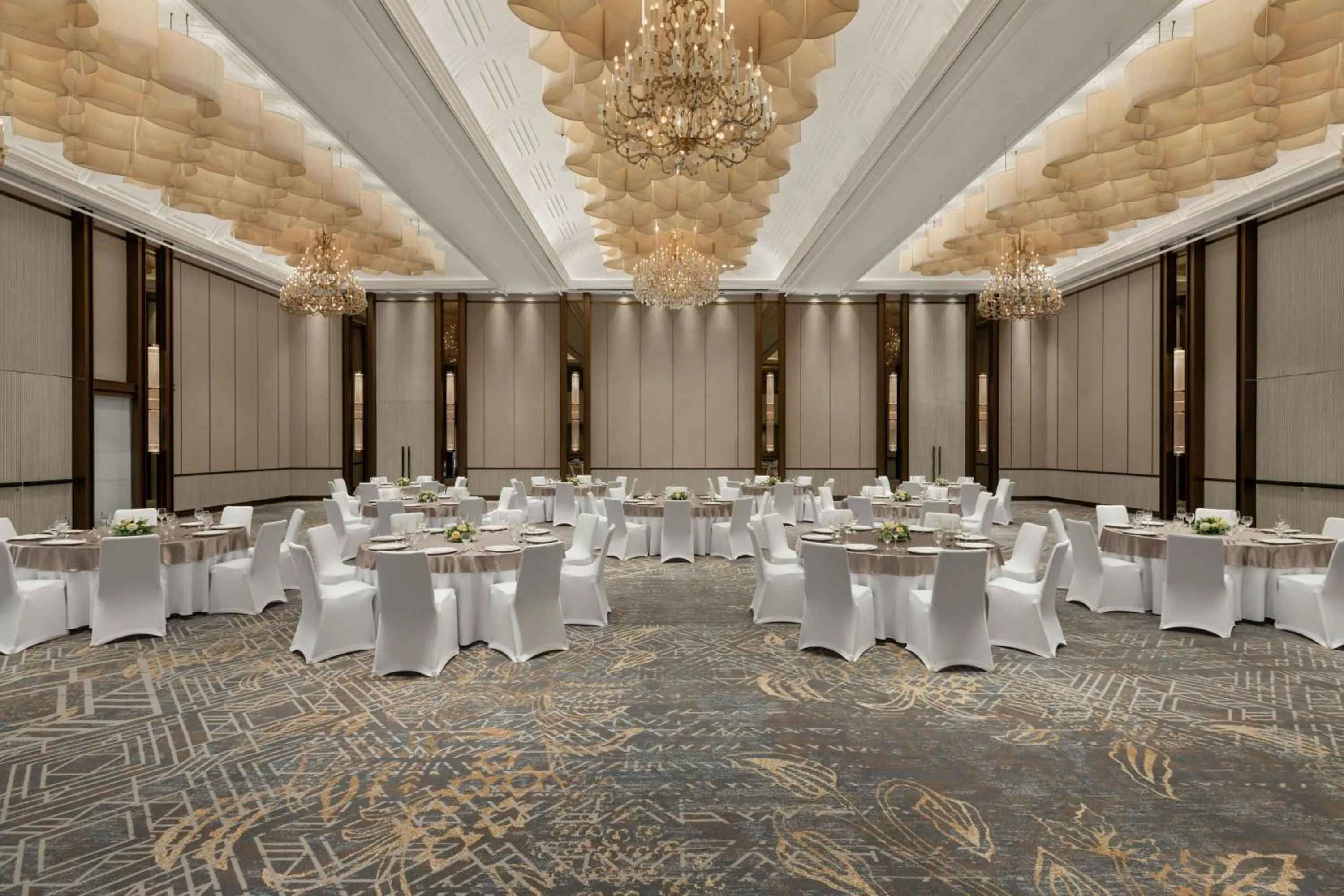 Meeting/conference room in Courtyard by Marriott Phuket Town