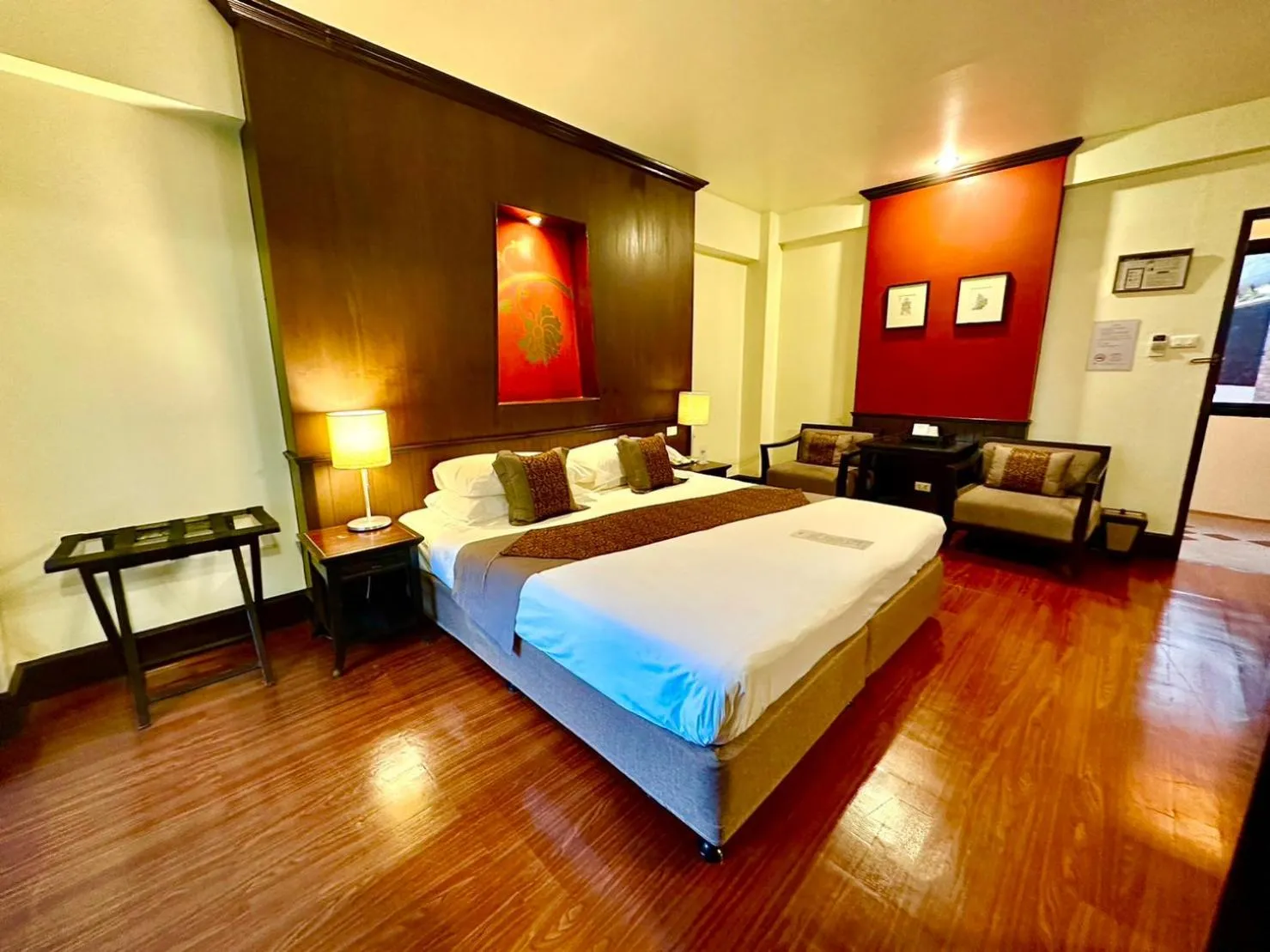 Bed in Chiangmai Gate Hotel