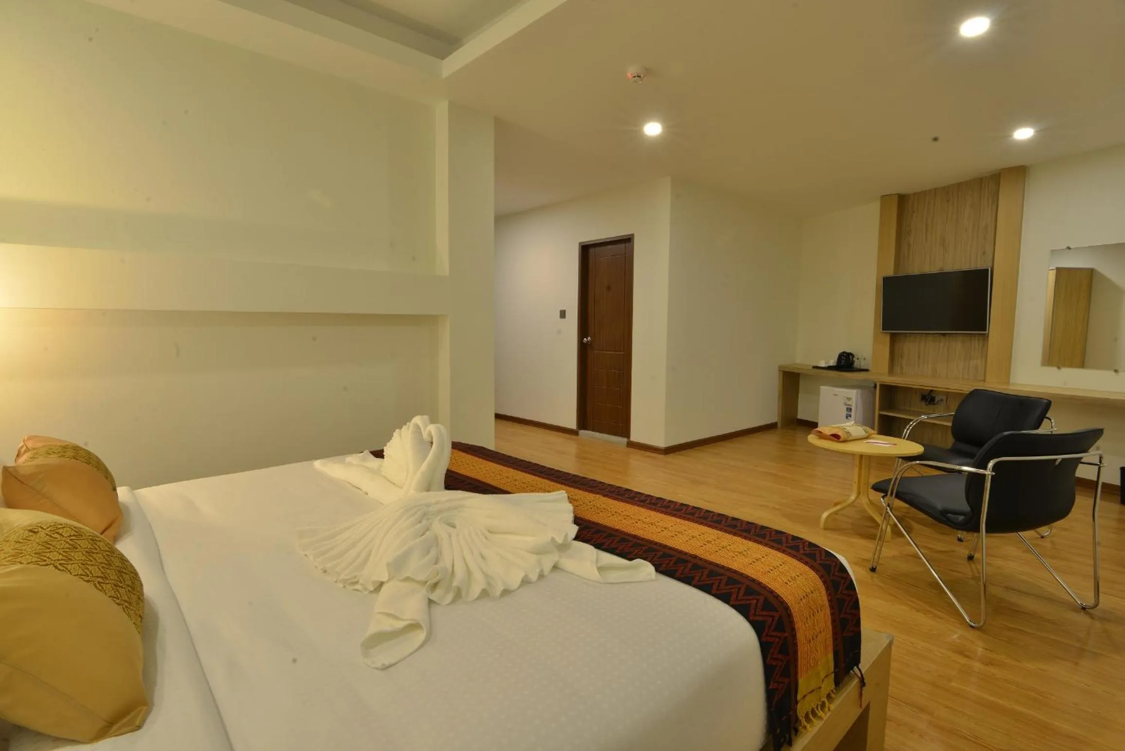 Bedroom in Serene Valley Hotel