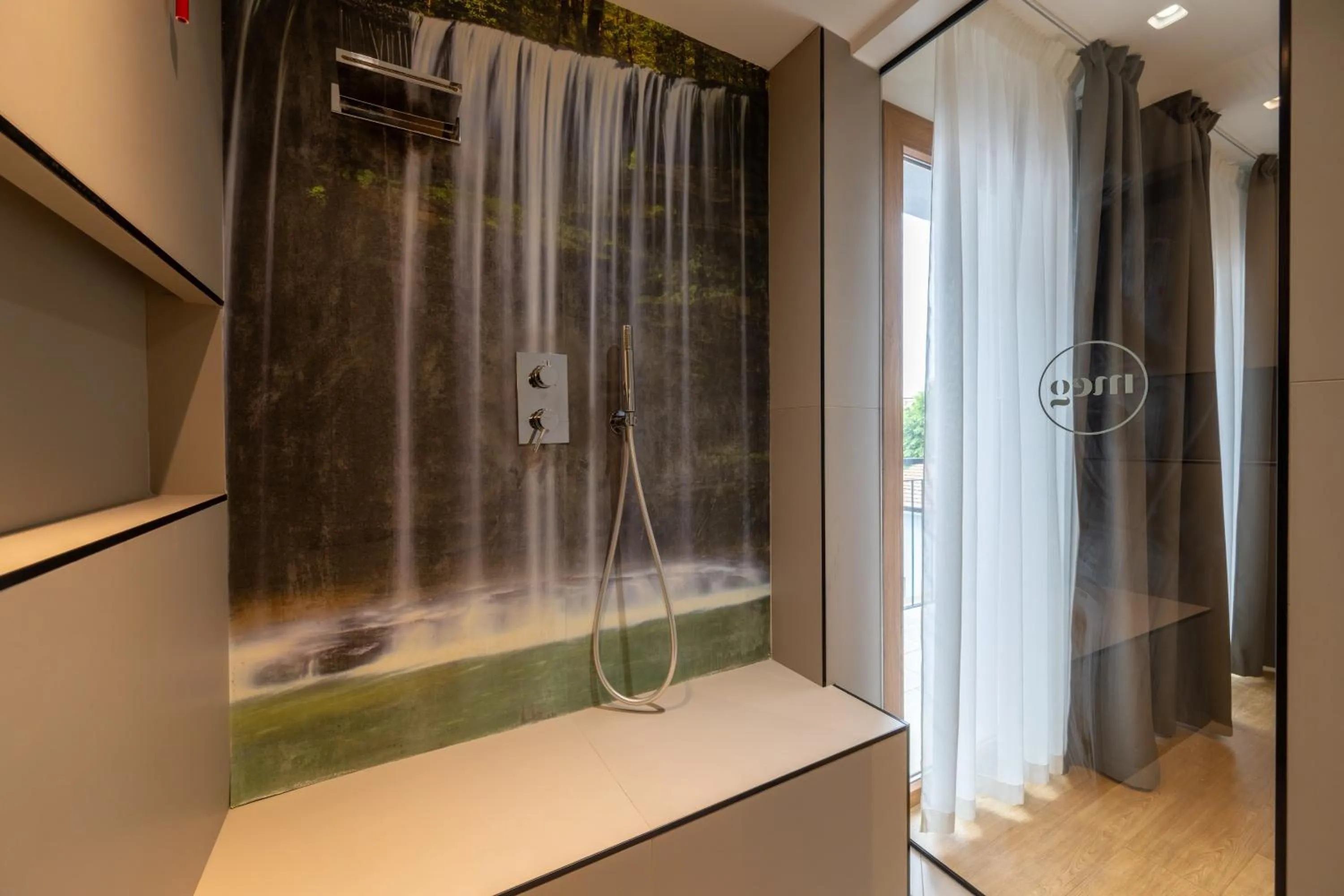 Meg Lifestyle Hotel & Apartaments